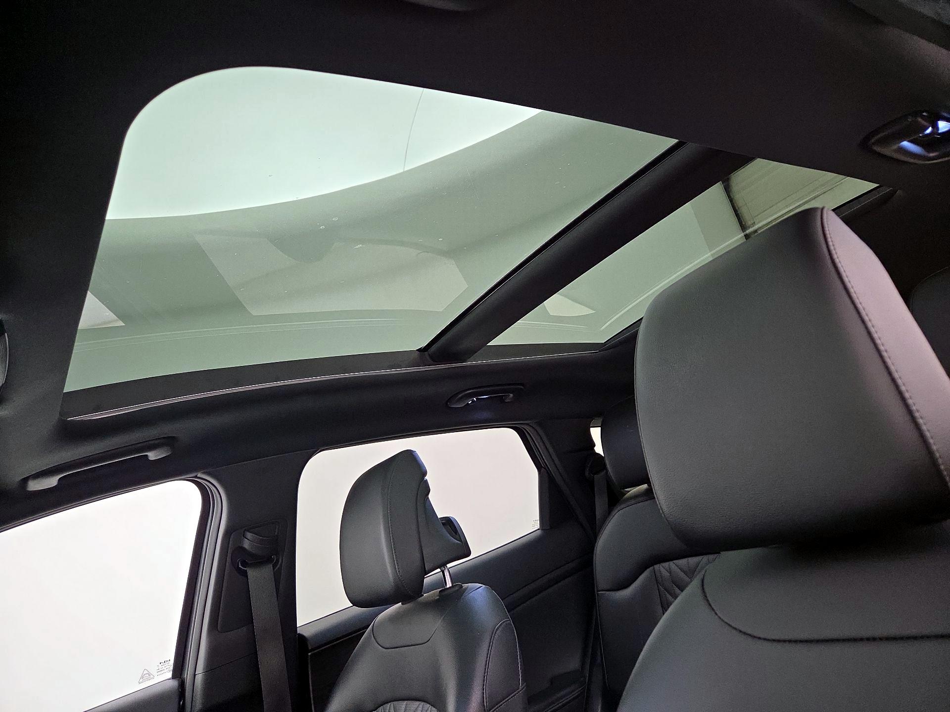 Thumbnail: 2023 Kia Sportage - 20