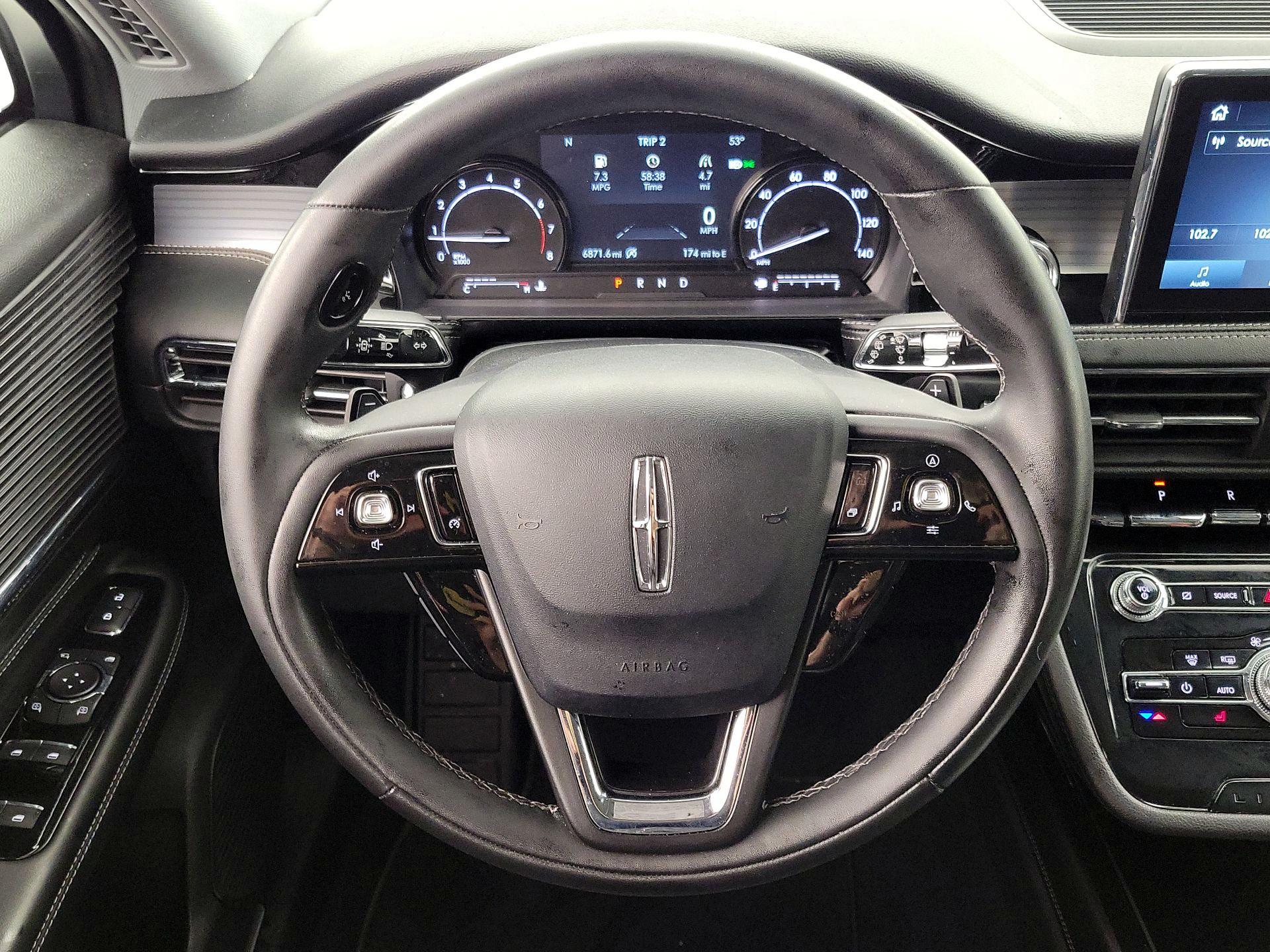 Thumbnail: 2022 Lincoln Corsair - 10