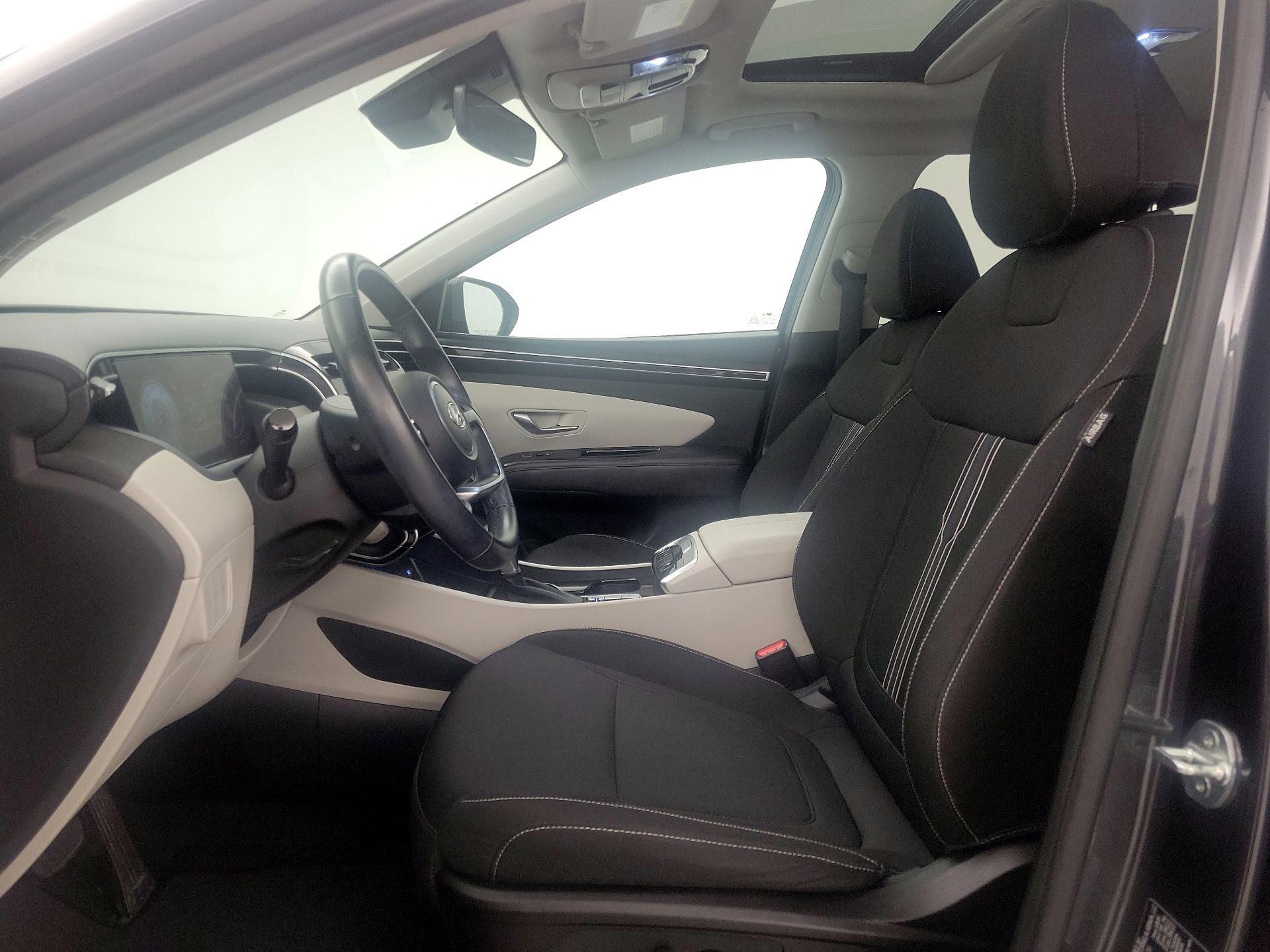 Thumbnail: 2022 Hyundai Tucson - 11