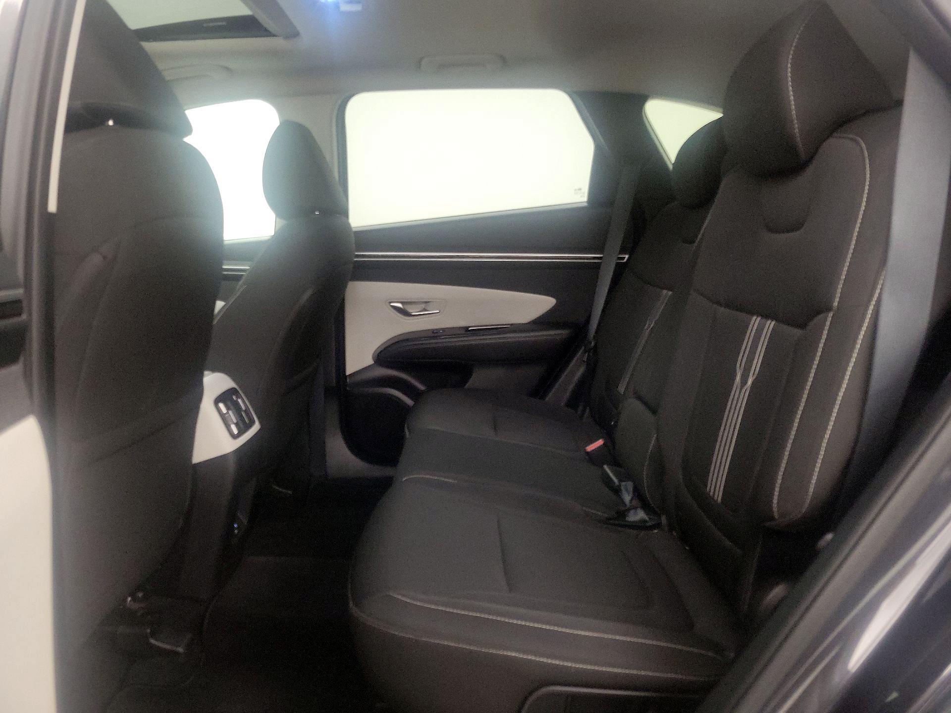 Thumbnail: 2022 Hyundai Tucson - 20