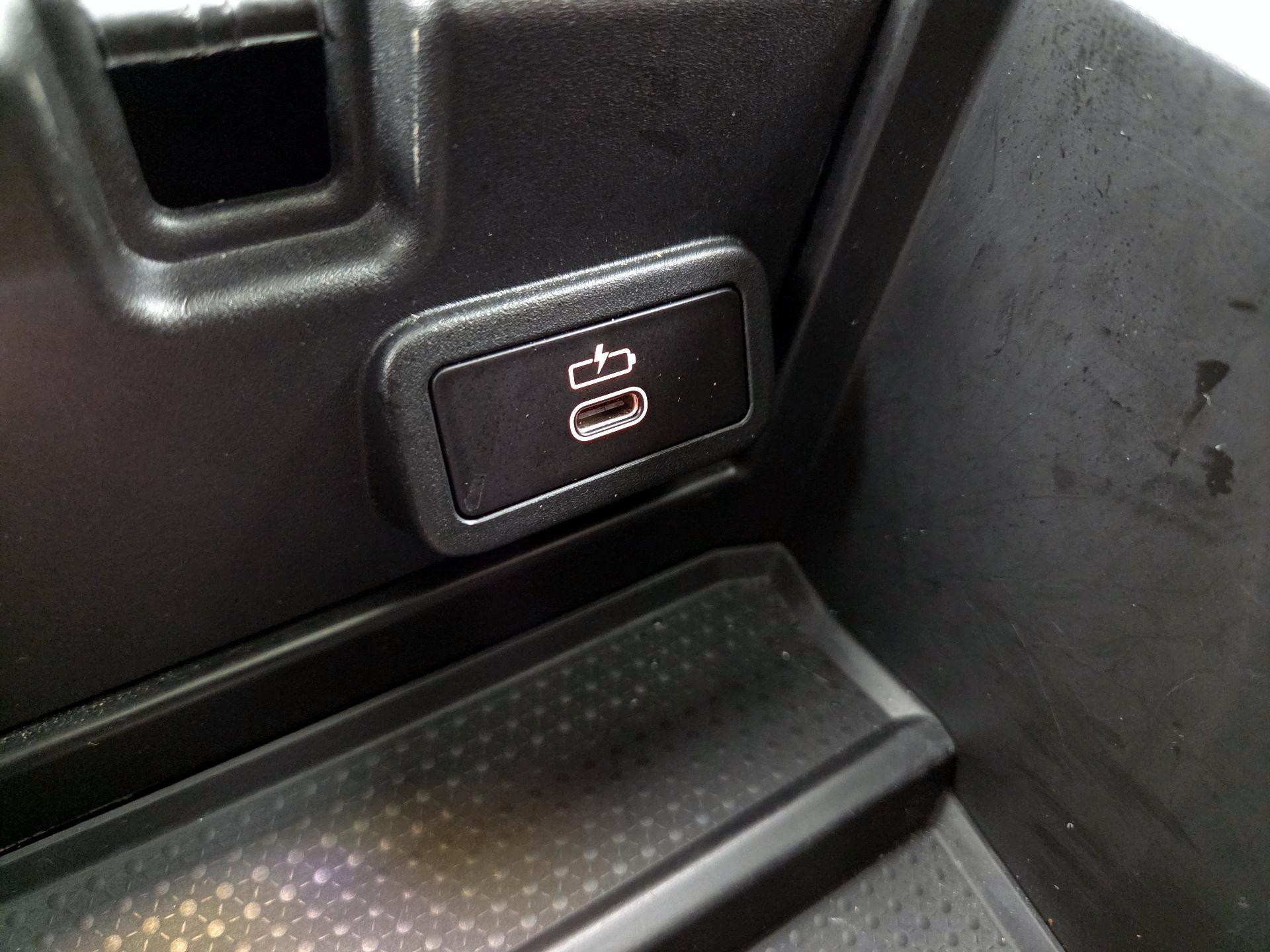 Thumbnail: 2023 BMW 4 Series - 19