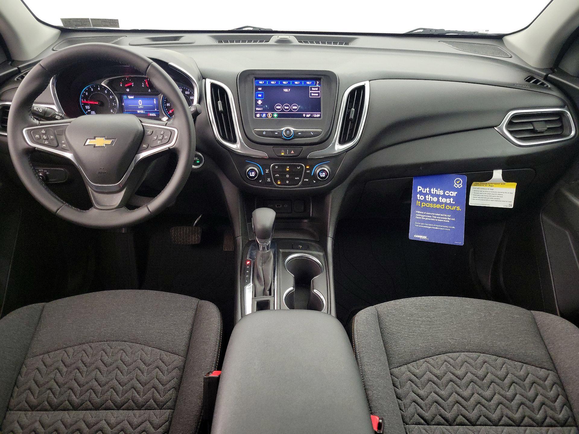 Thumbnail: 2022 Chevrolet Equinox - 9