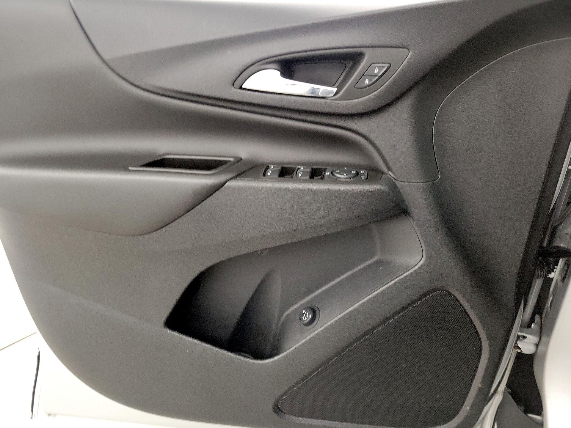 Thumbnail: 2022 Chevrolet Equinox - 12