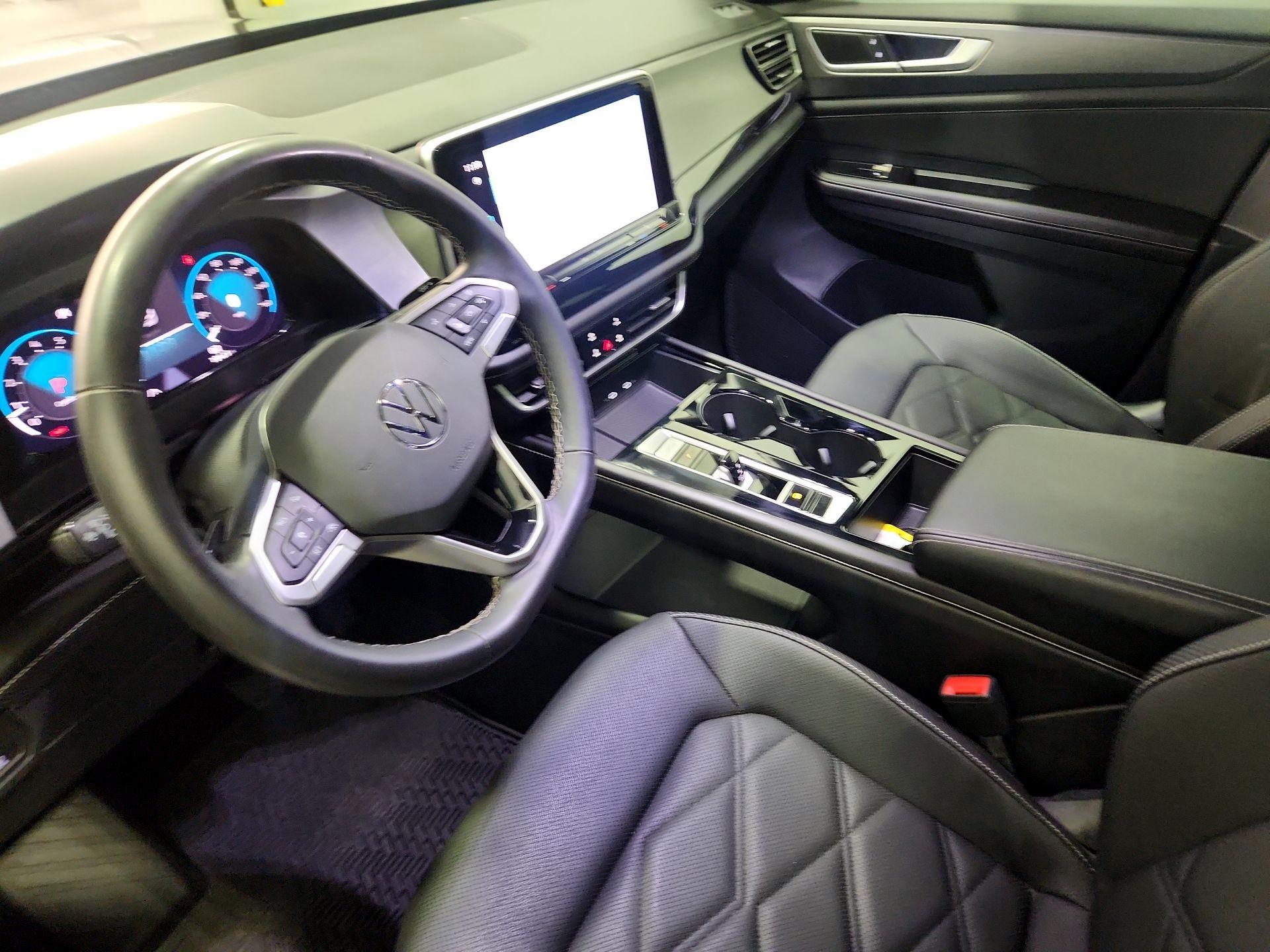 Thumbnail: 2024 Volkswagen Atlas - 11