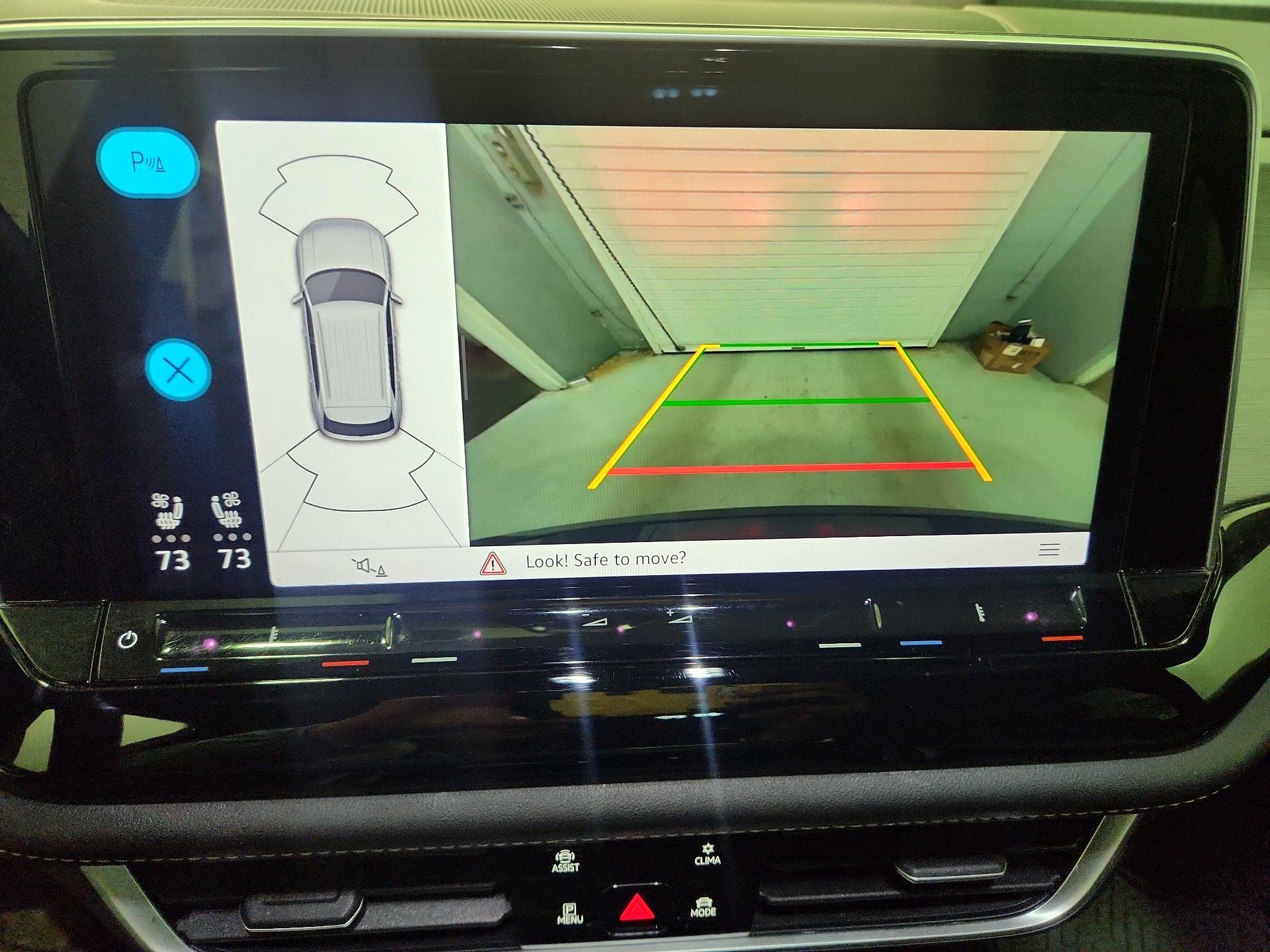 Thumbnail: 2024 Volkswagen Atlas - 14