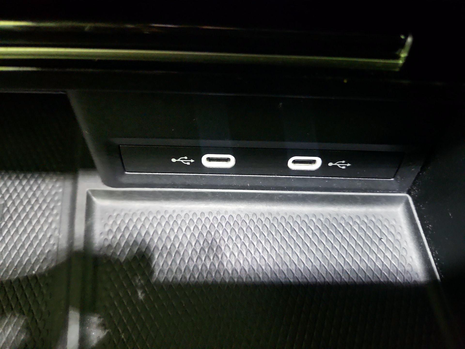 Thumbnail: 2024 Volkswagen Atlas - 18