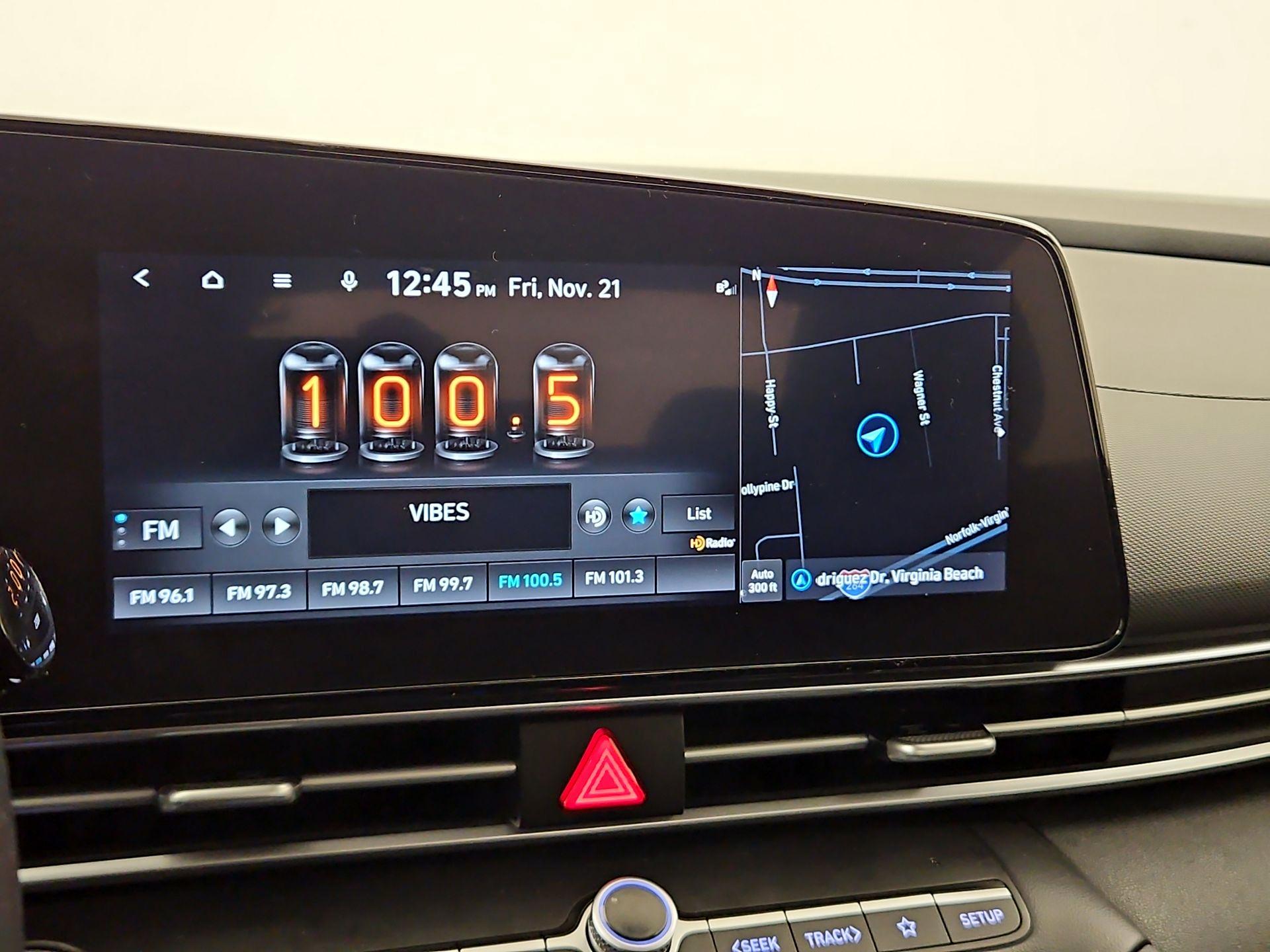 Thumbnail: 2023 Hyundai Elantra - 16