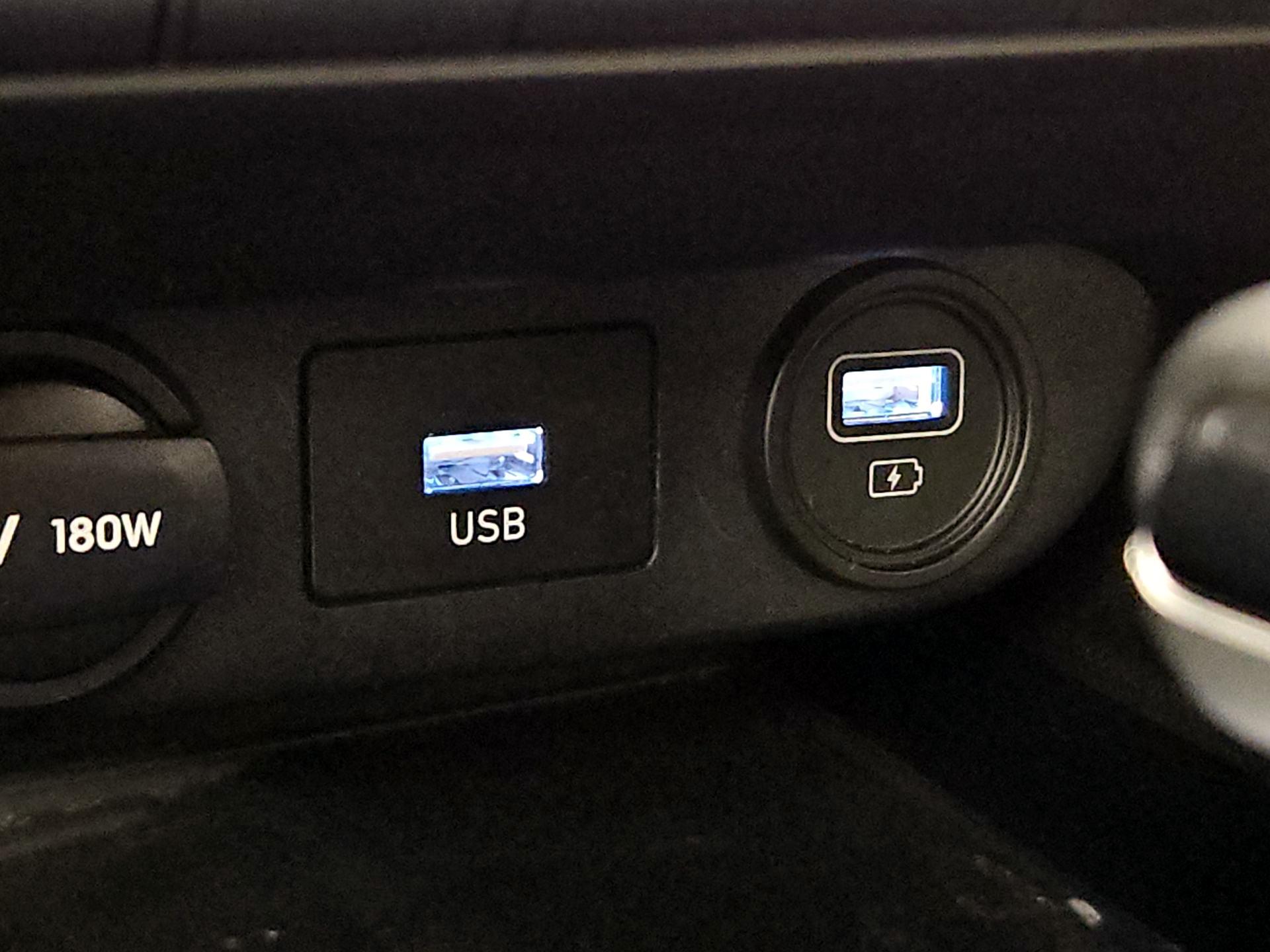 Thumbnail: 2023 Hyundai Elantra - 19