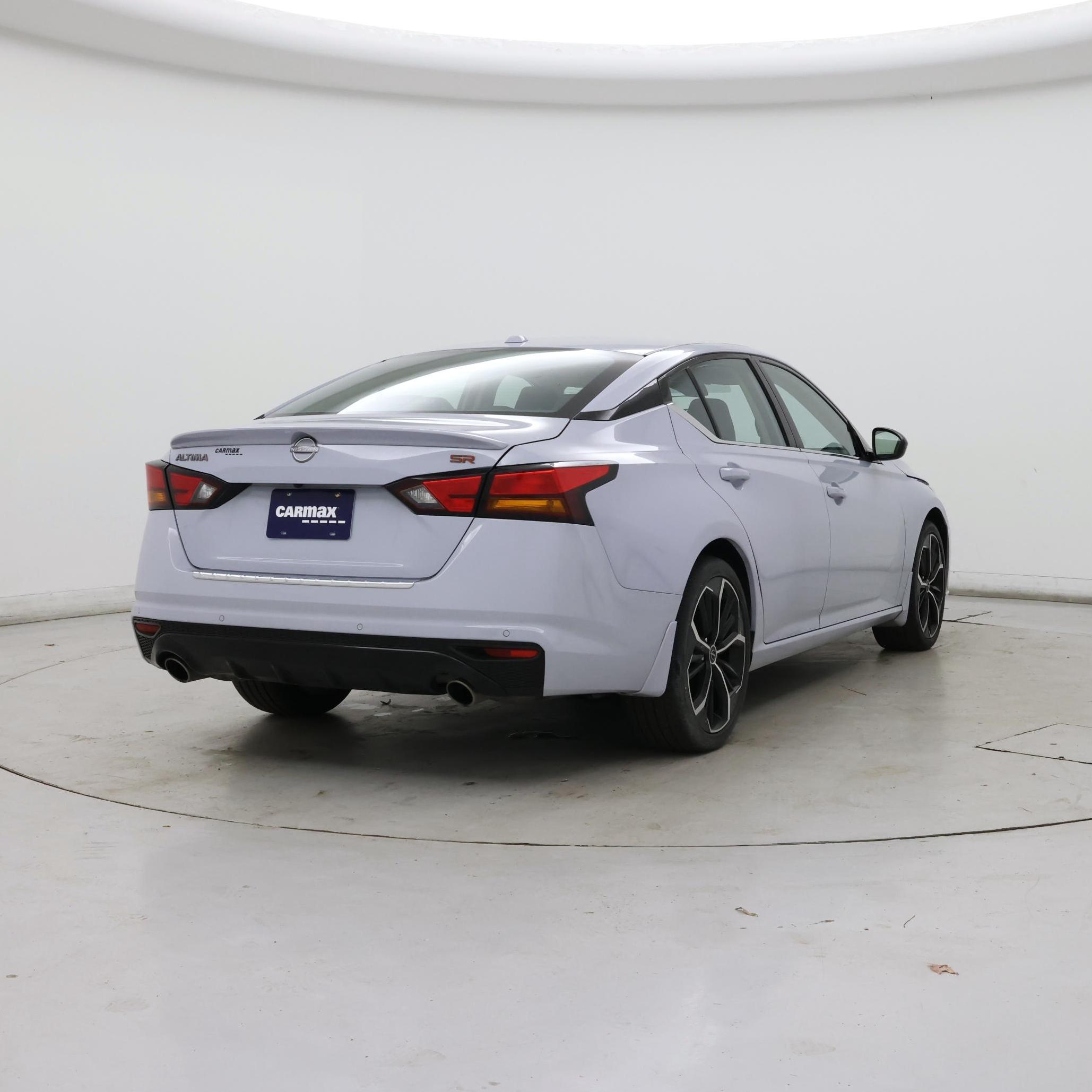 Thumbnail: 2023 Nissan Altima - 8