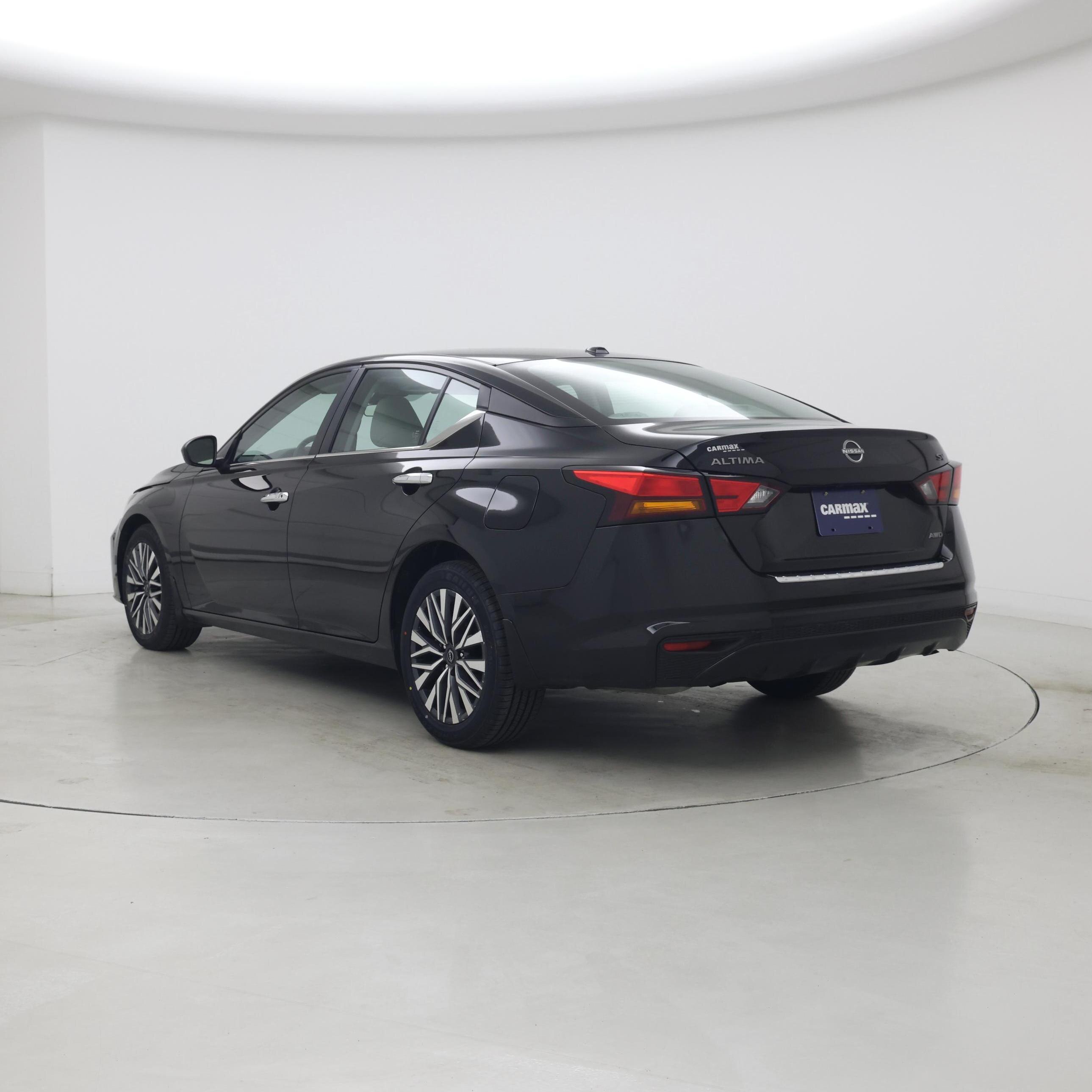 Thumbnail: 2023 Nissan Altima - 2