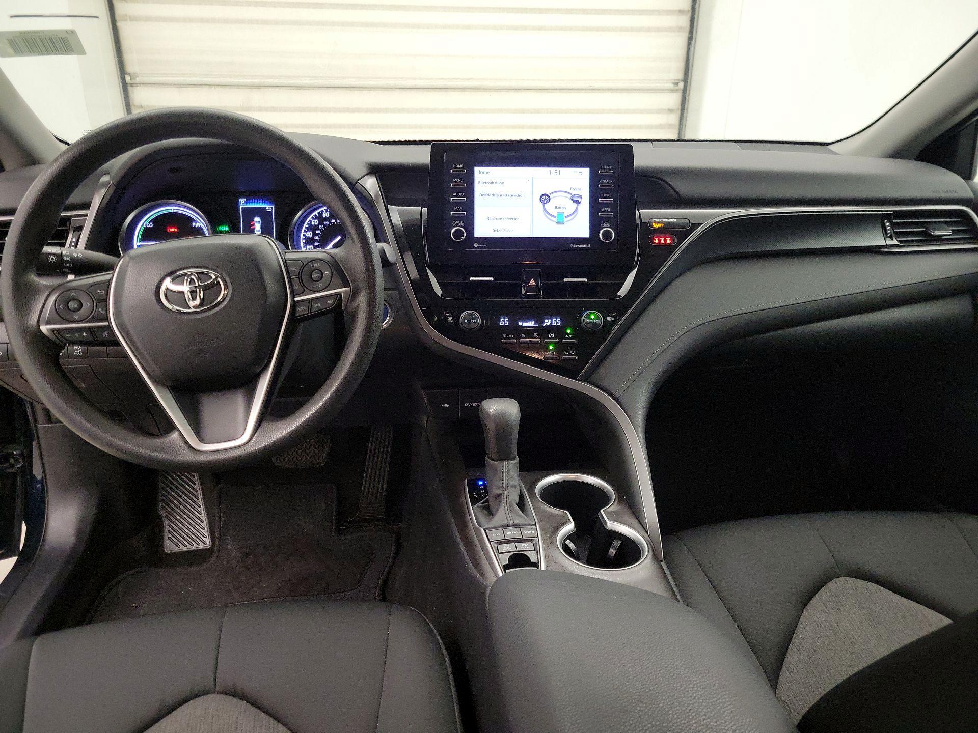 Thumbnail: 2021 Toyota Camry - 9