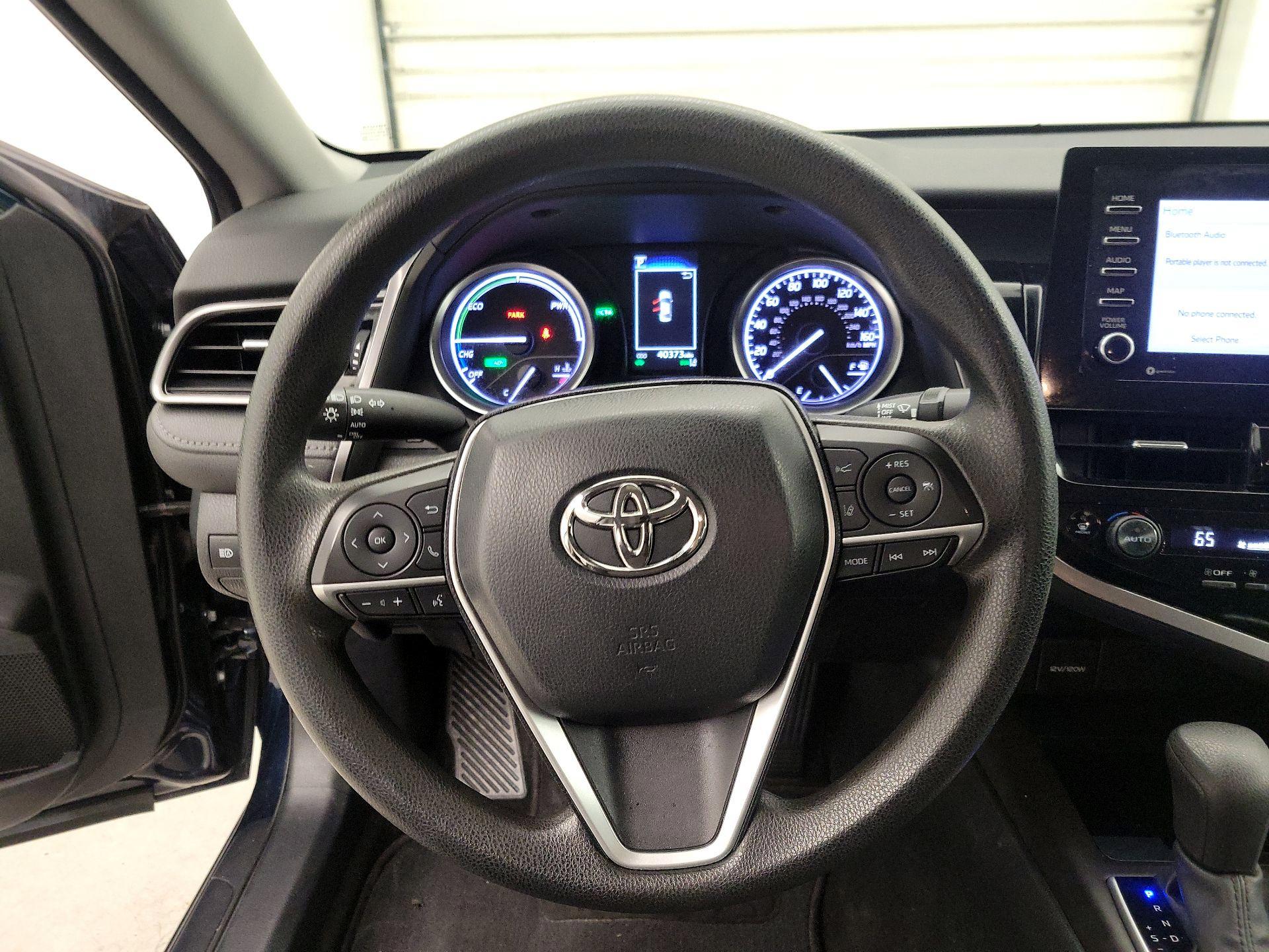 Thumbnail: 2021 Toyota Camry - 10