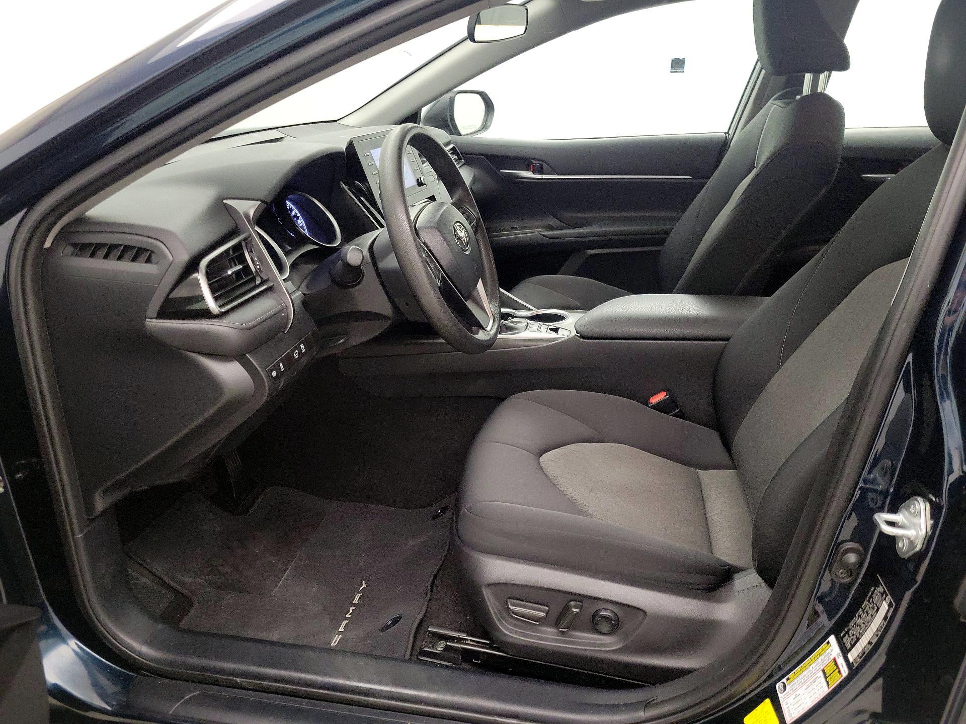 Thumbnail: 2021 Toyota Camry - 11