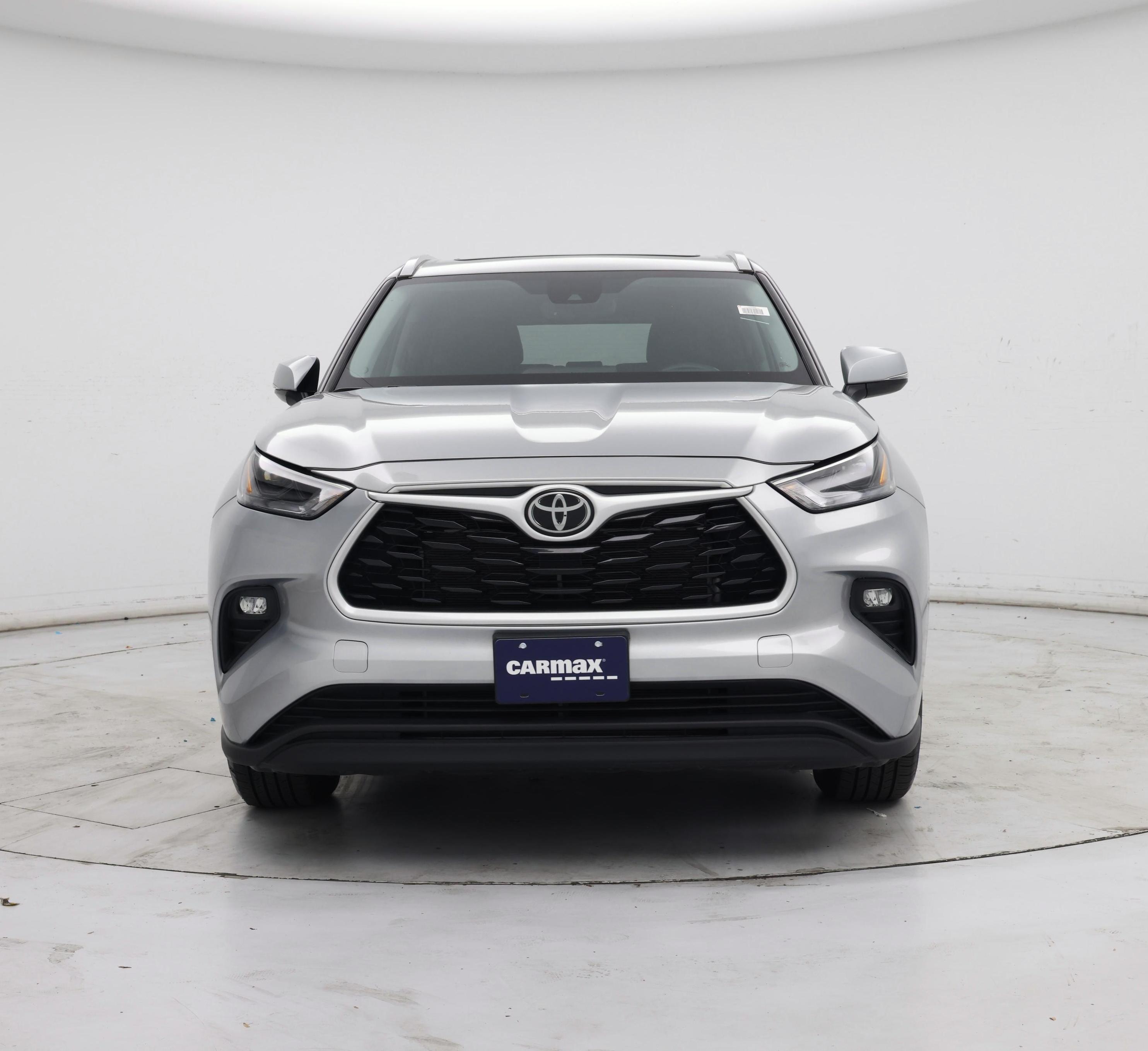 Thumbnail: 2023 Toyota Highlander - 5