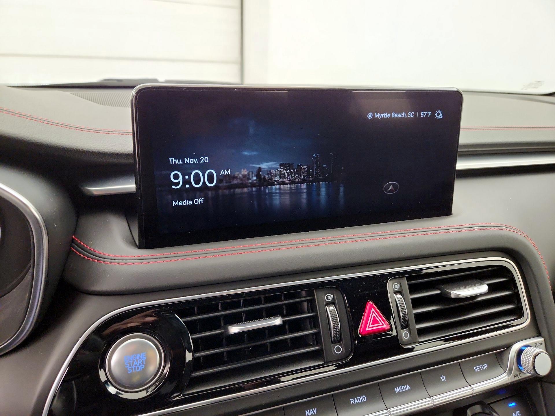 Thumbnail: 2023 Genesis G70 - 15