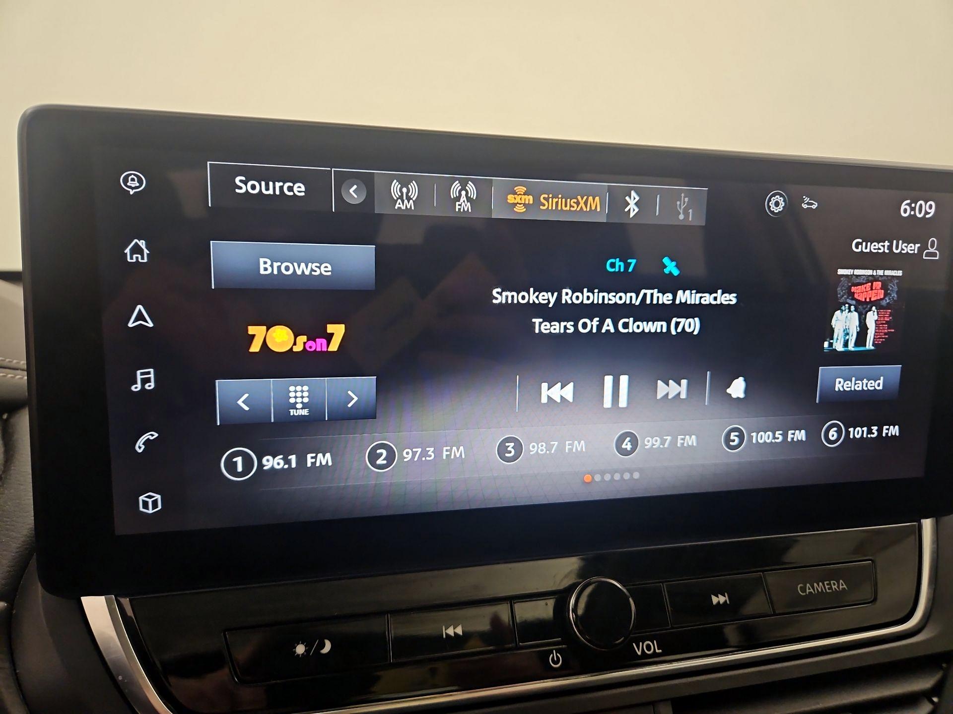 Thumbnail: 2023 Nissan Altima - 16