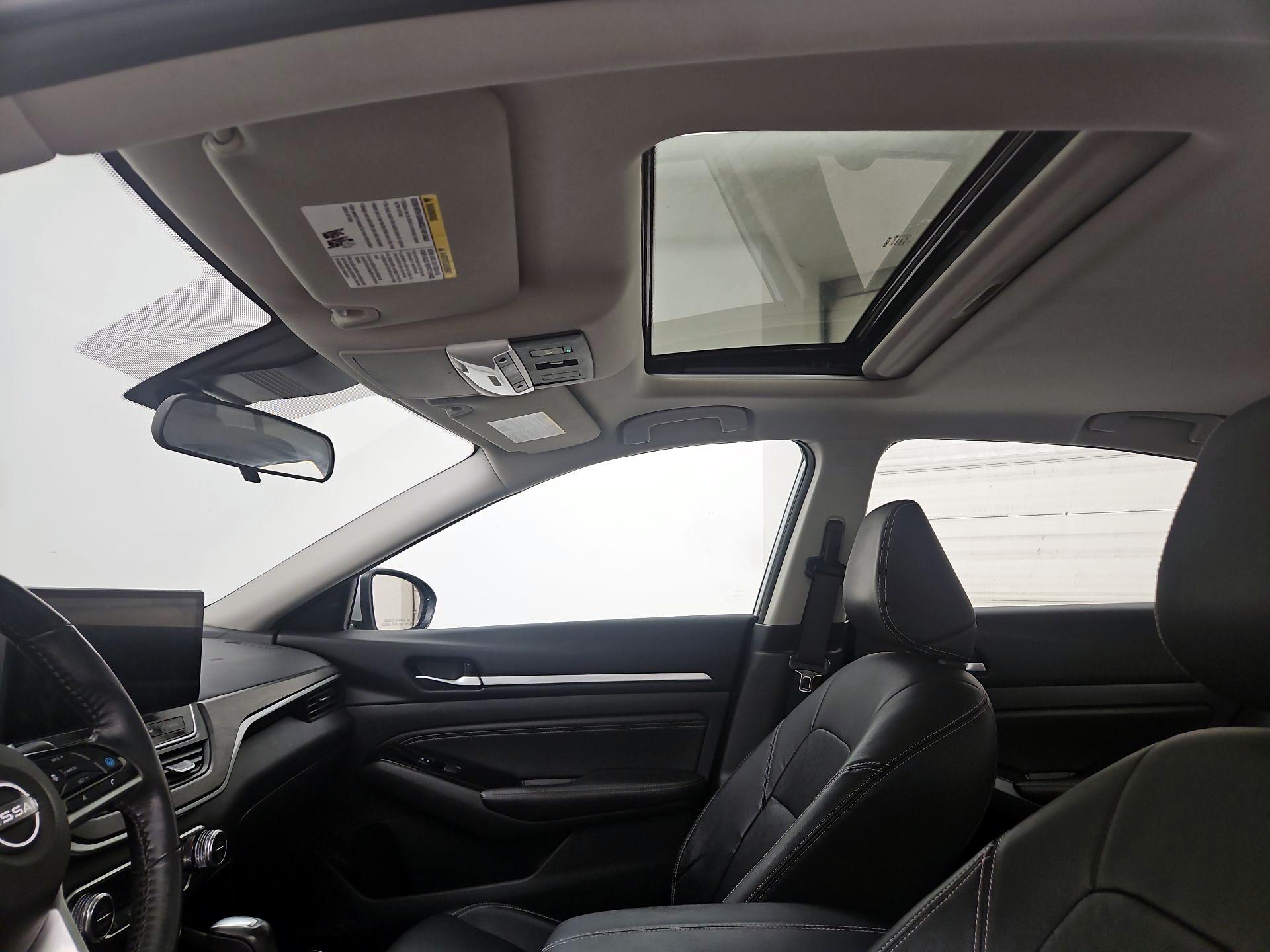 Thumbnail: 2023 Nissan Altima - 20