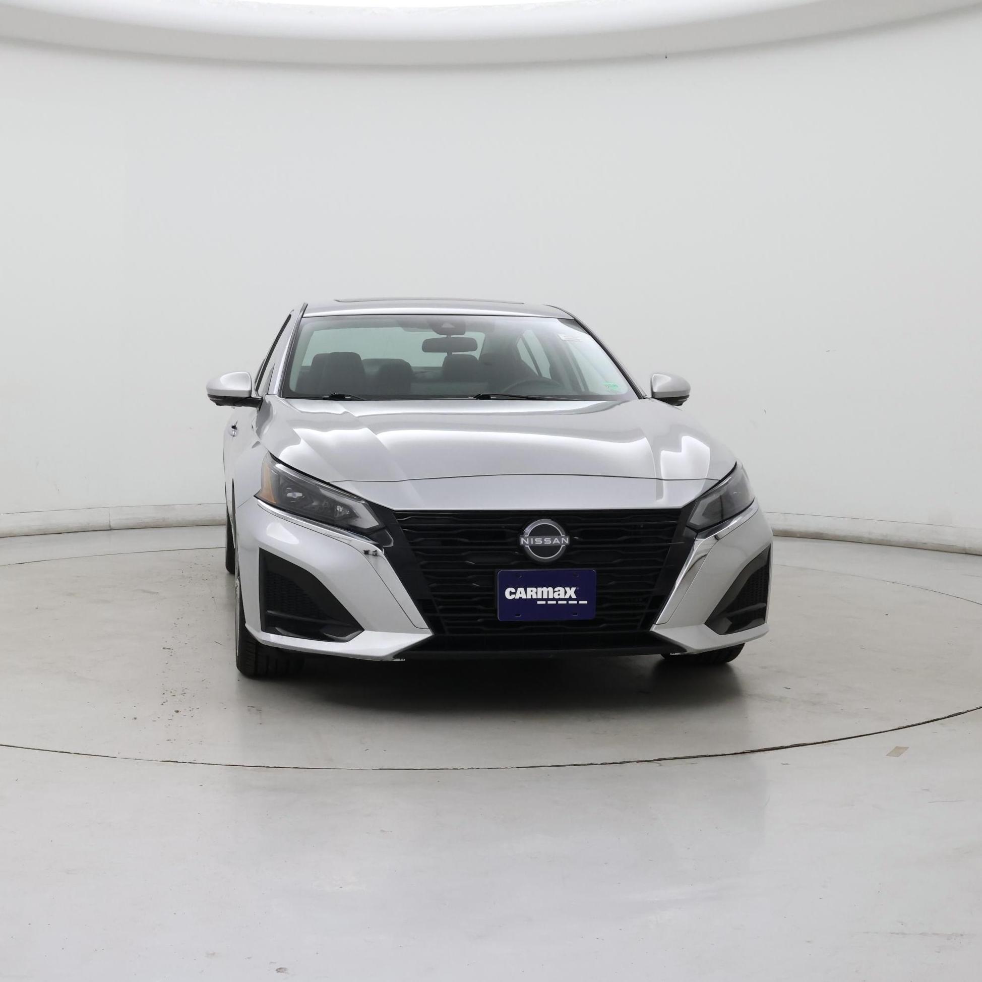 Thumbnail: 2023 Nissan Altima - 5