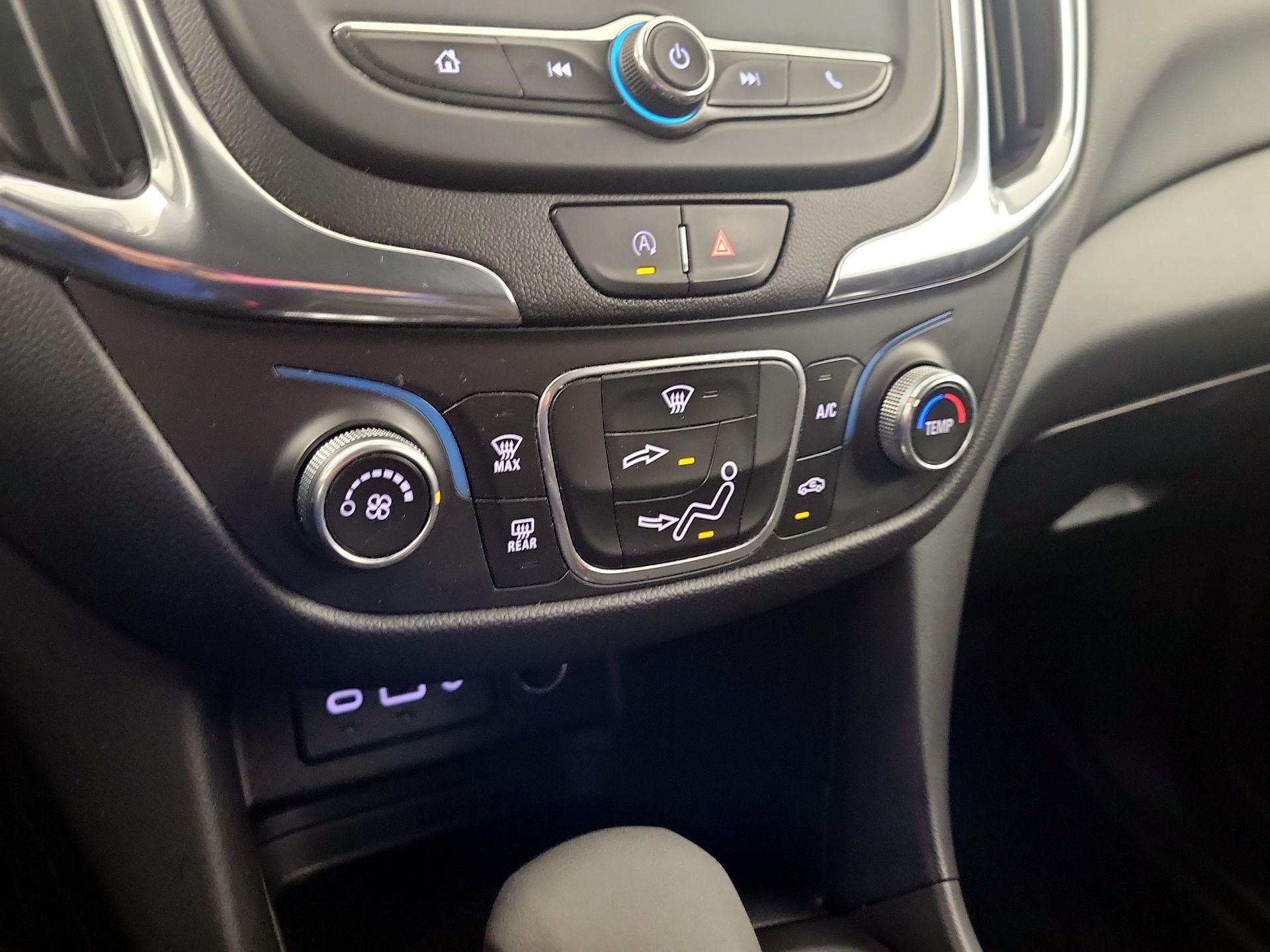 Thumbnail: 2022 Chevrolet Equinox - 14