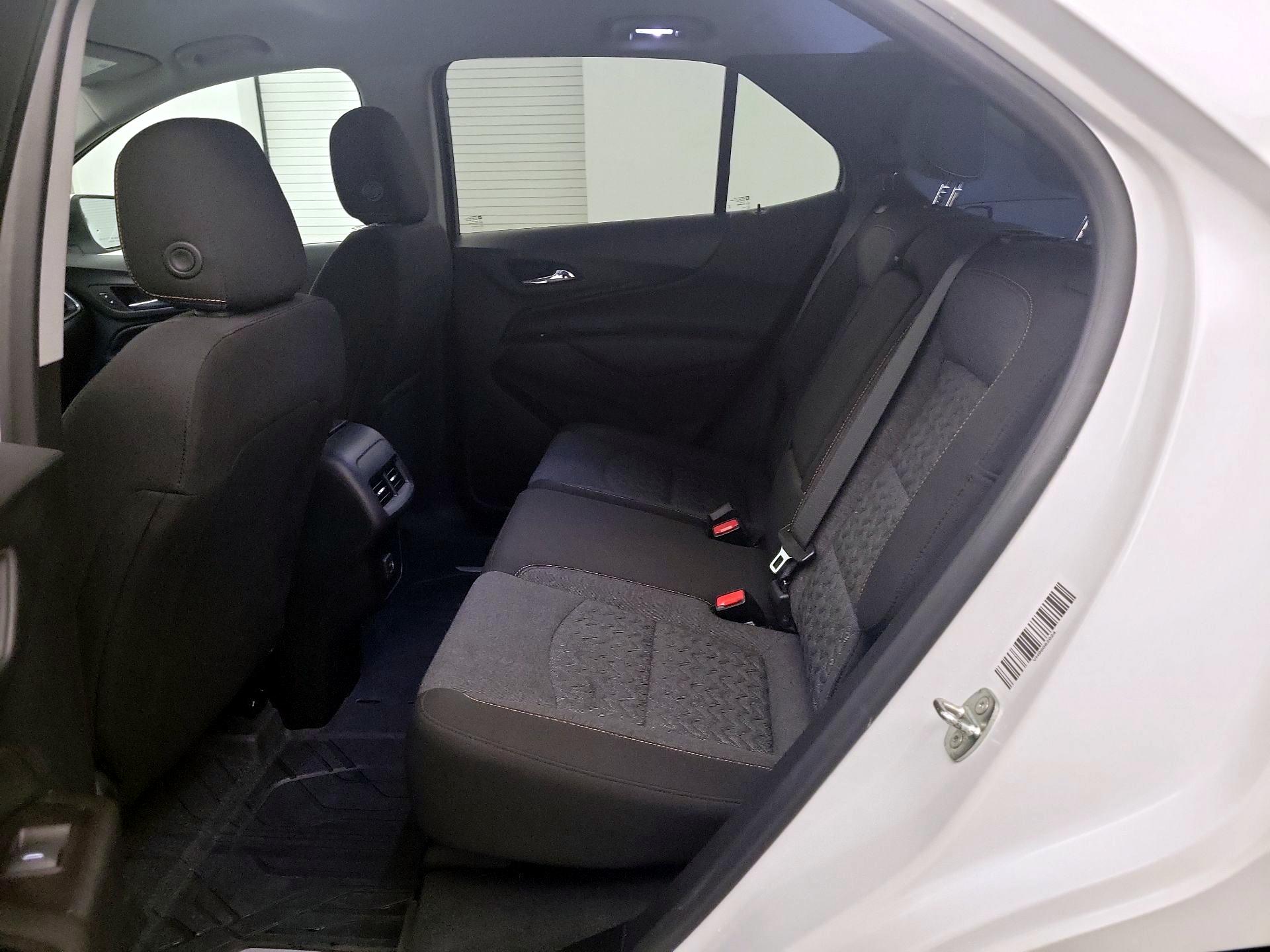 Thumbnail: 2022 Chevrolet Equinox - 17