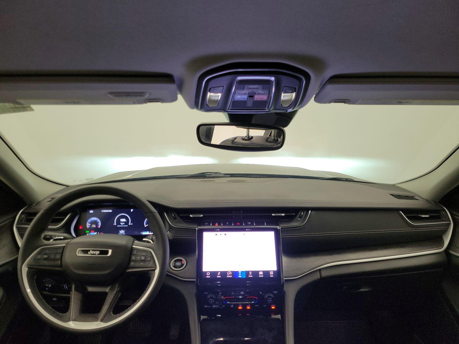 Thumbnail: 2023 Jeep Grand Cherokee L - 9