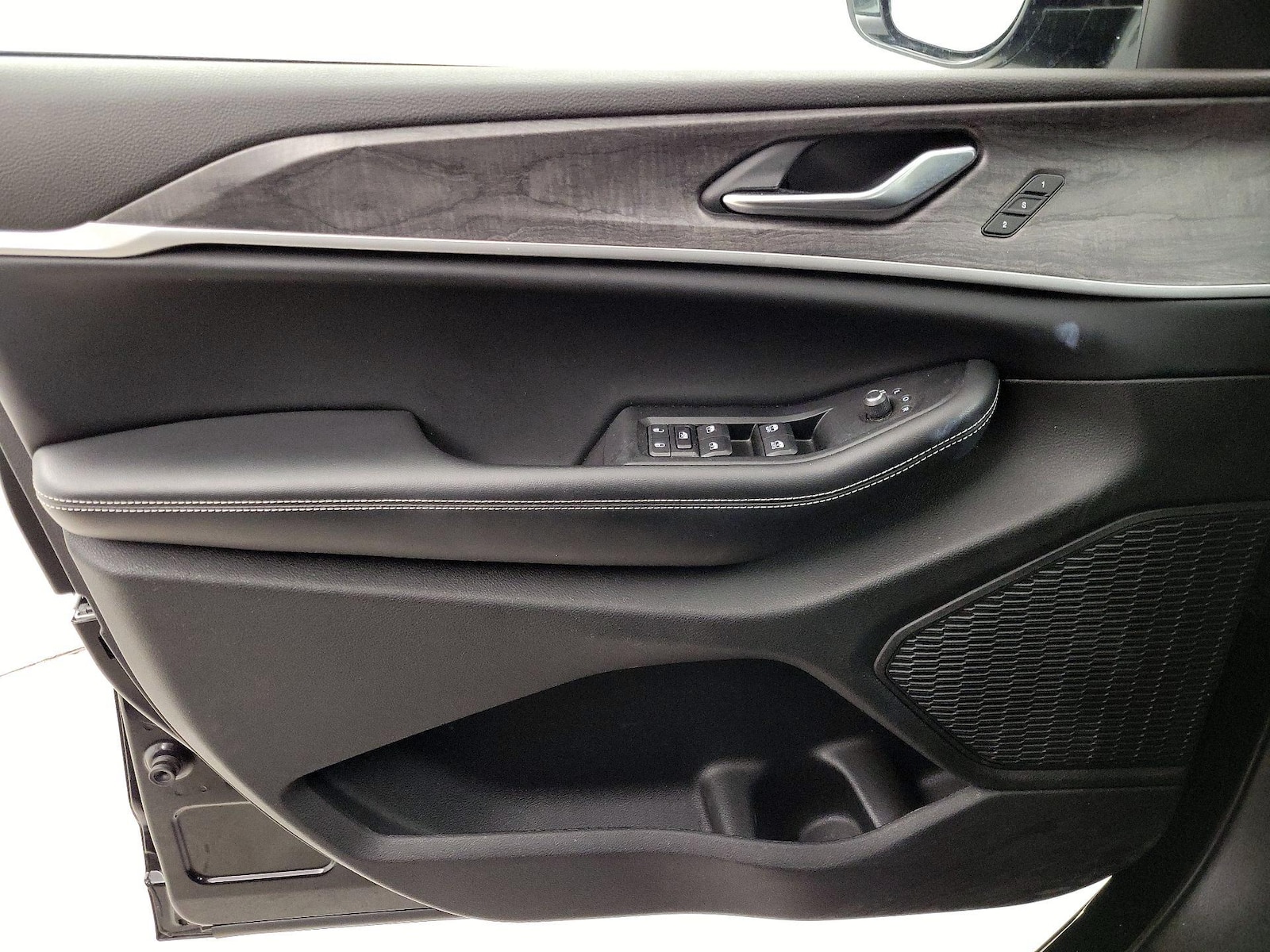 2023 Jeep Grand Cherokee L Limited - Photo 13