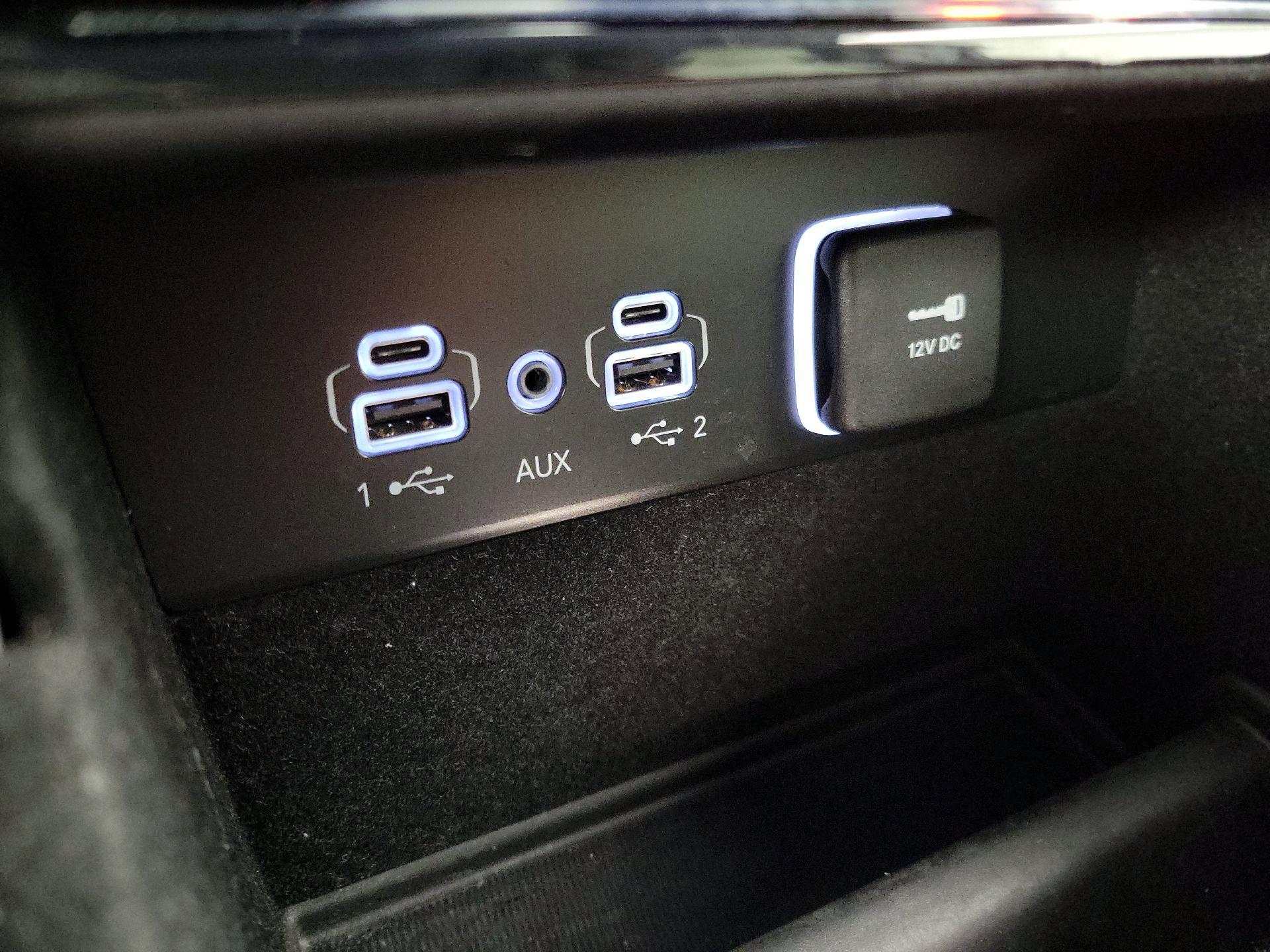 Thumbnail: 2023 Jeep Grand Cherokee L - 19