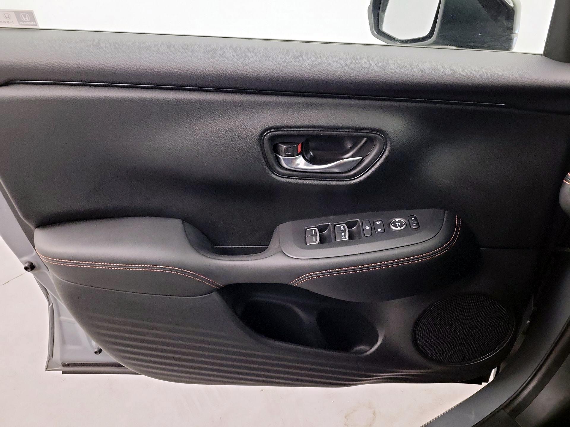 Thumbnail: 2023 Honda HR-V - 10