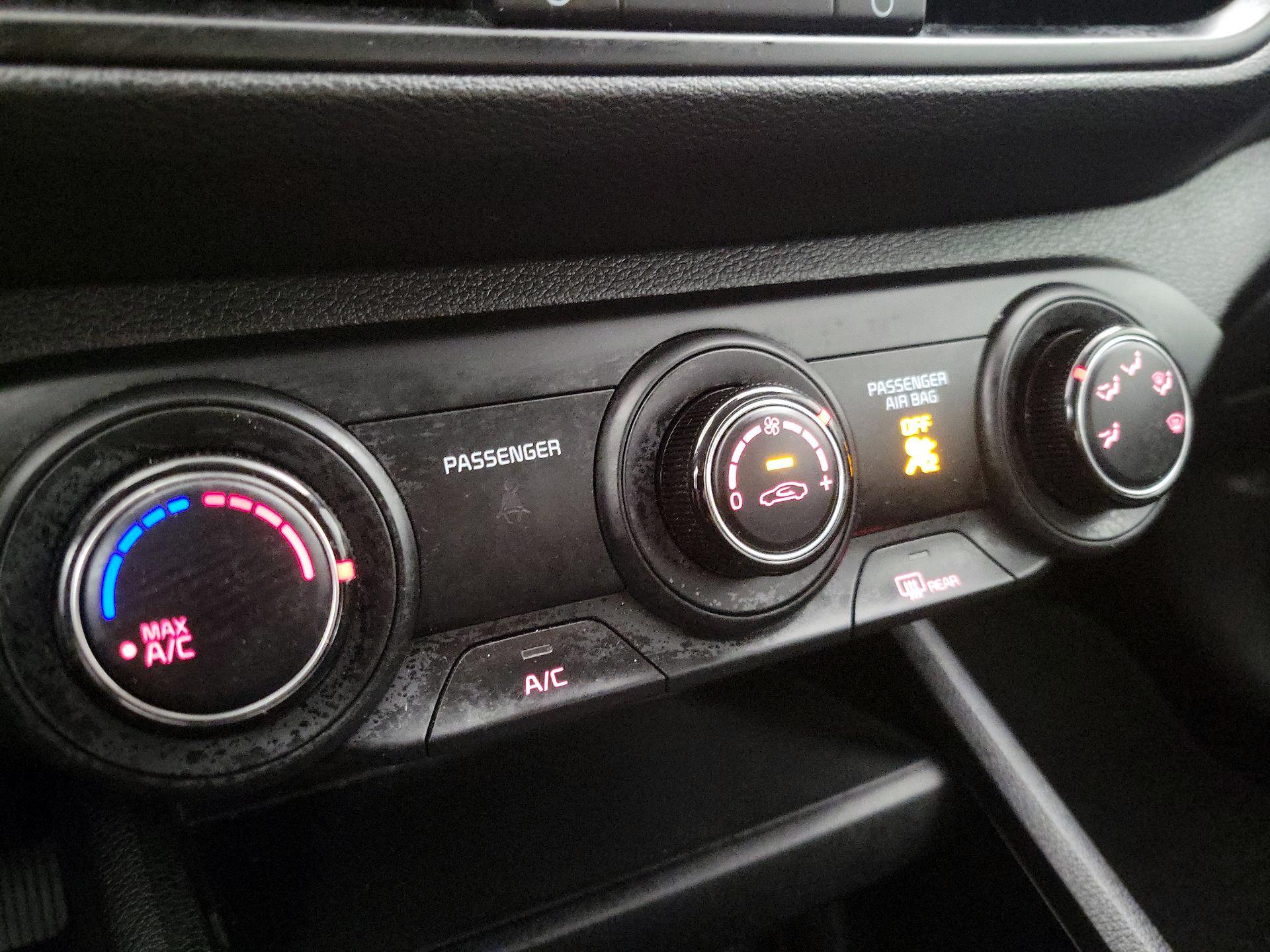 Thumbnail: 2023 Kia Forte - 16