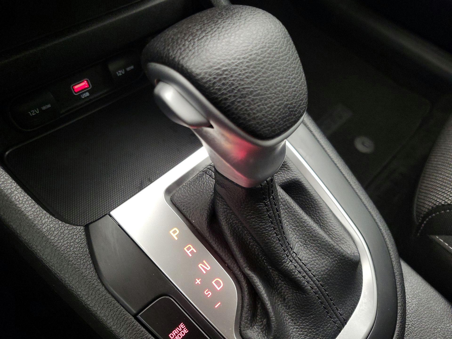 Thumbnail: 2023 Kia Forte - 17