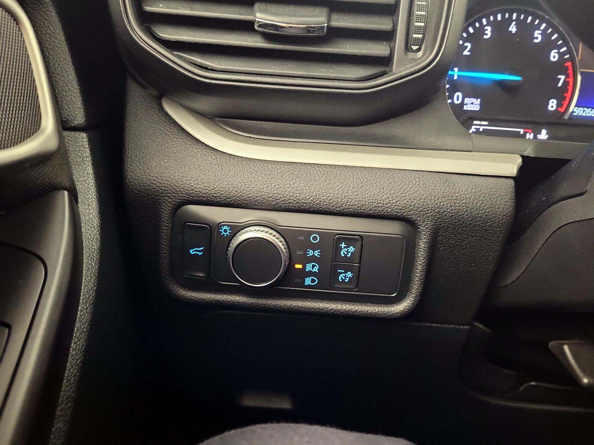 Thumbnail: 2020 Ford Explorer - 11