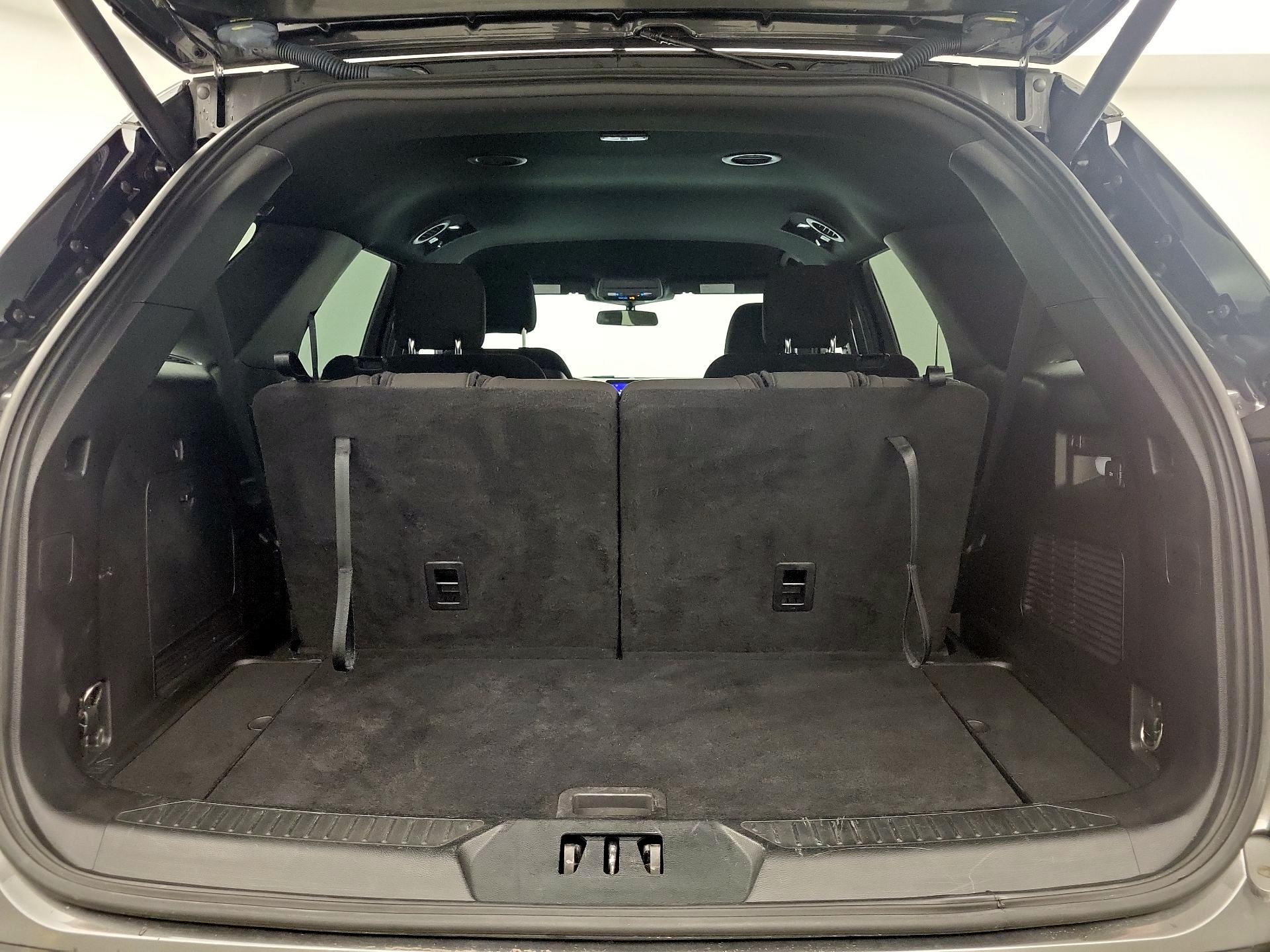 Thumbnail: 2020 Ford Explorer - 19