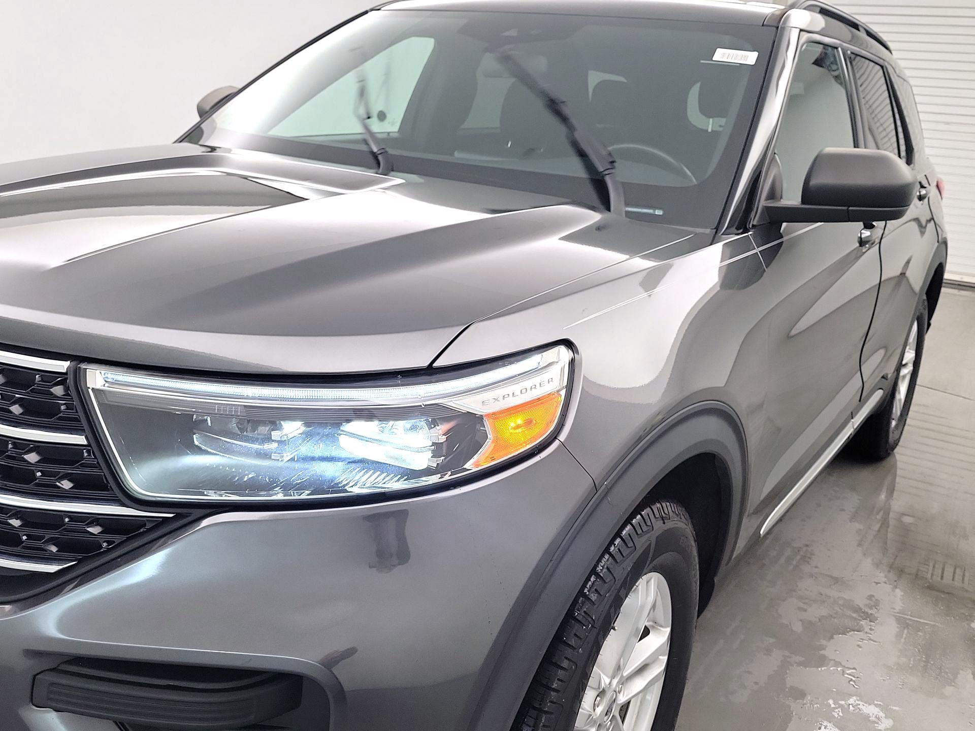 Thumbnail: 2020 Ford Explorer - 3