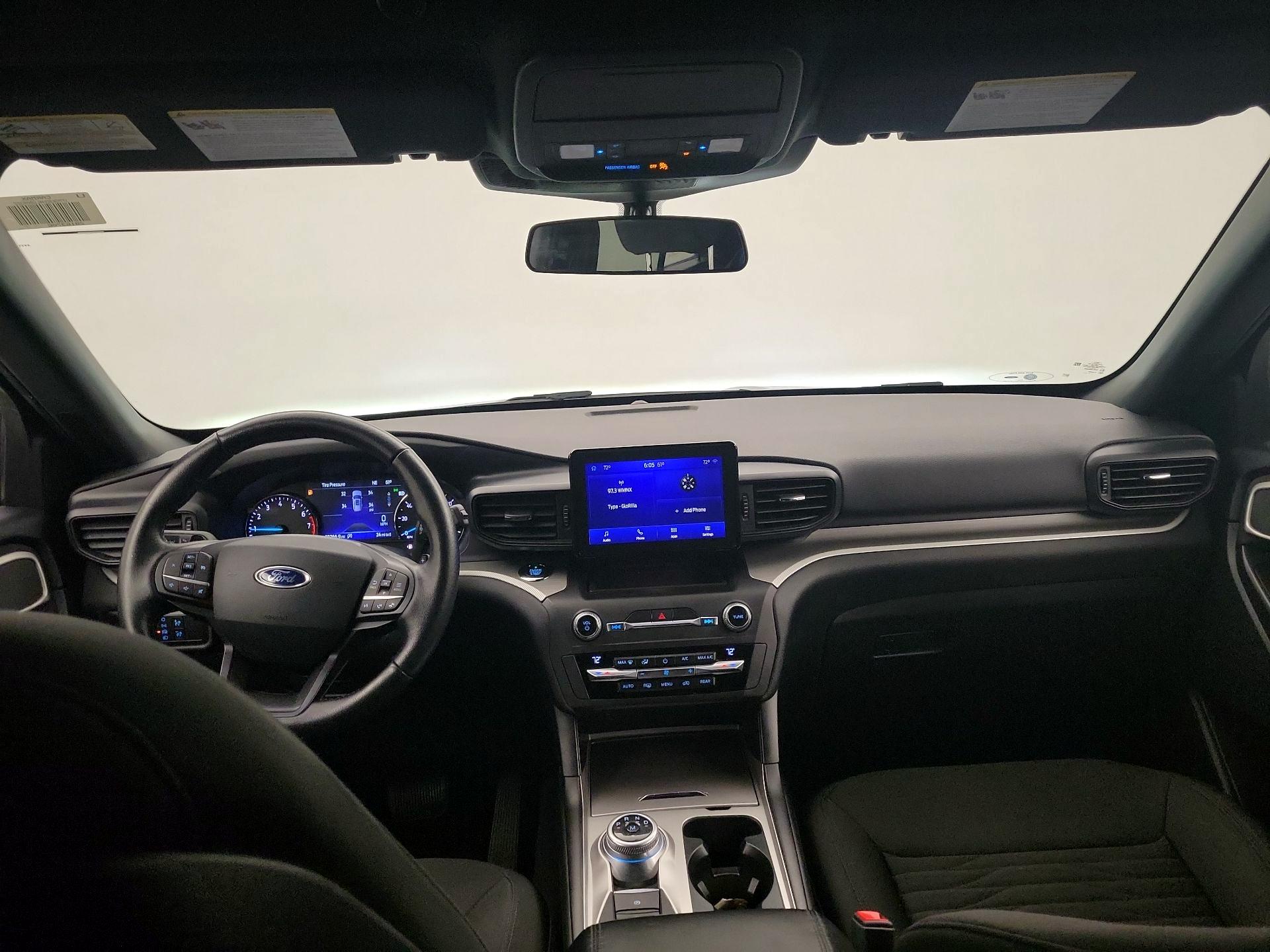 Thumbnail: 2020 Ford Explorer - 8