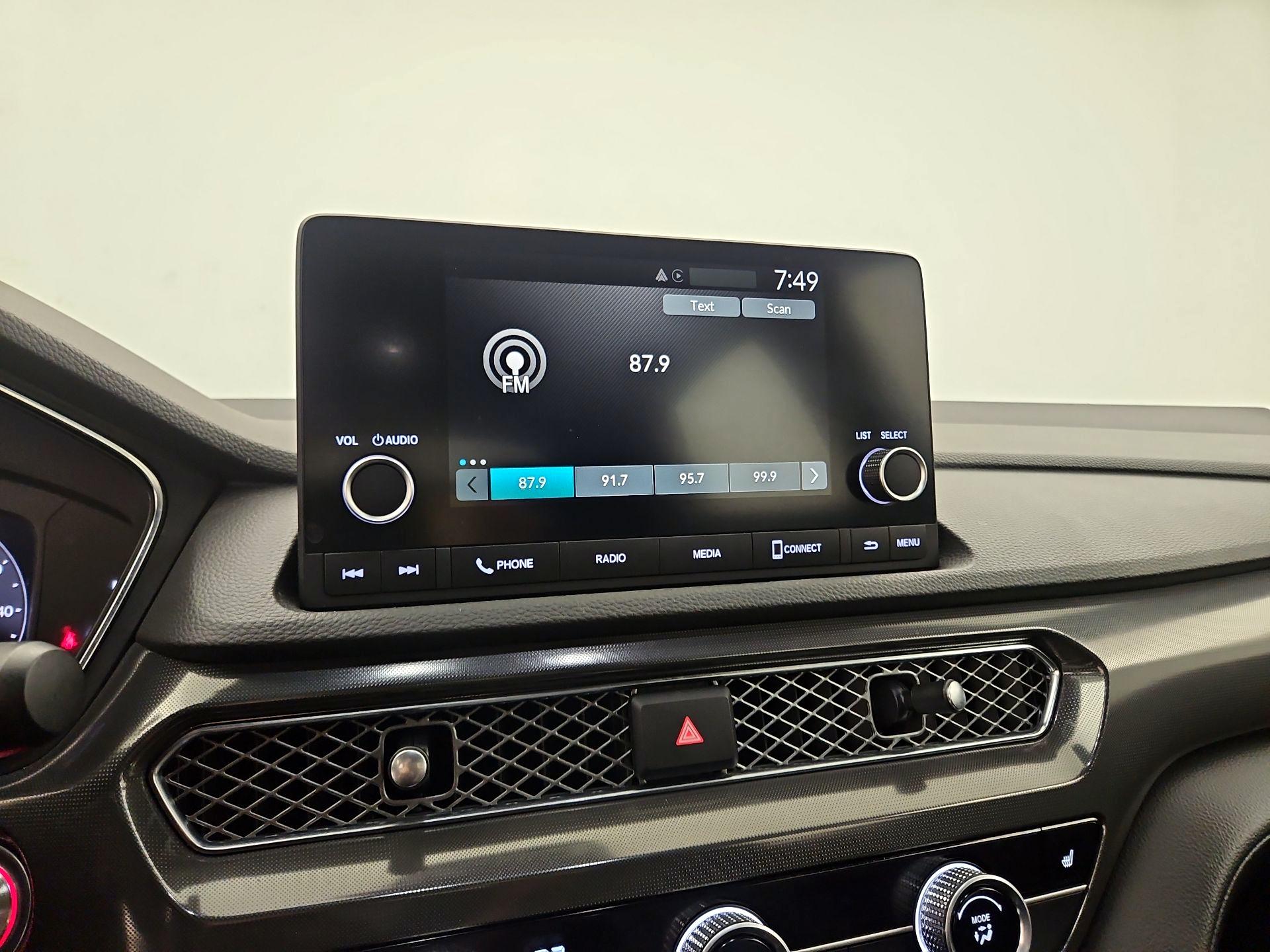 Thumbnail: 2023 Acura Integra - 15