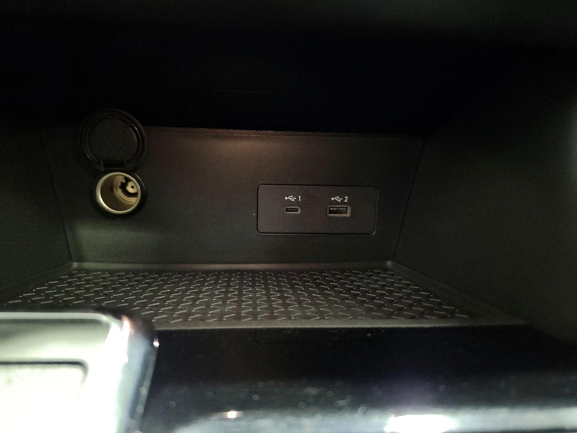 Thumbnail: 2023 Nissan Pathfinder - 18