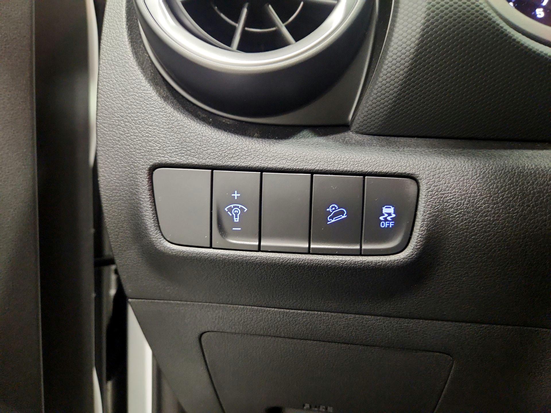 Thumbnail: 2023 Hyundai Kona - 13