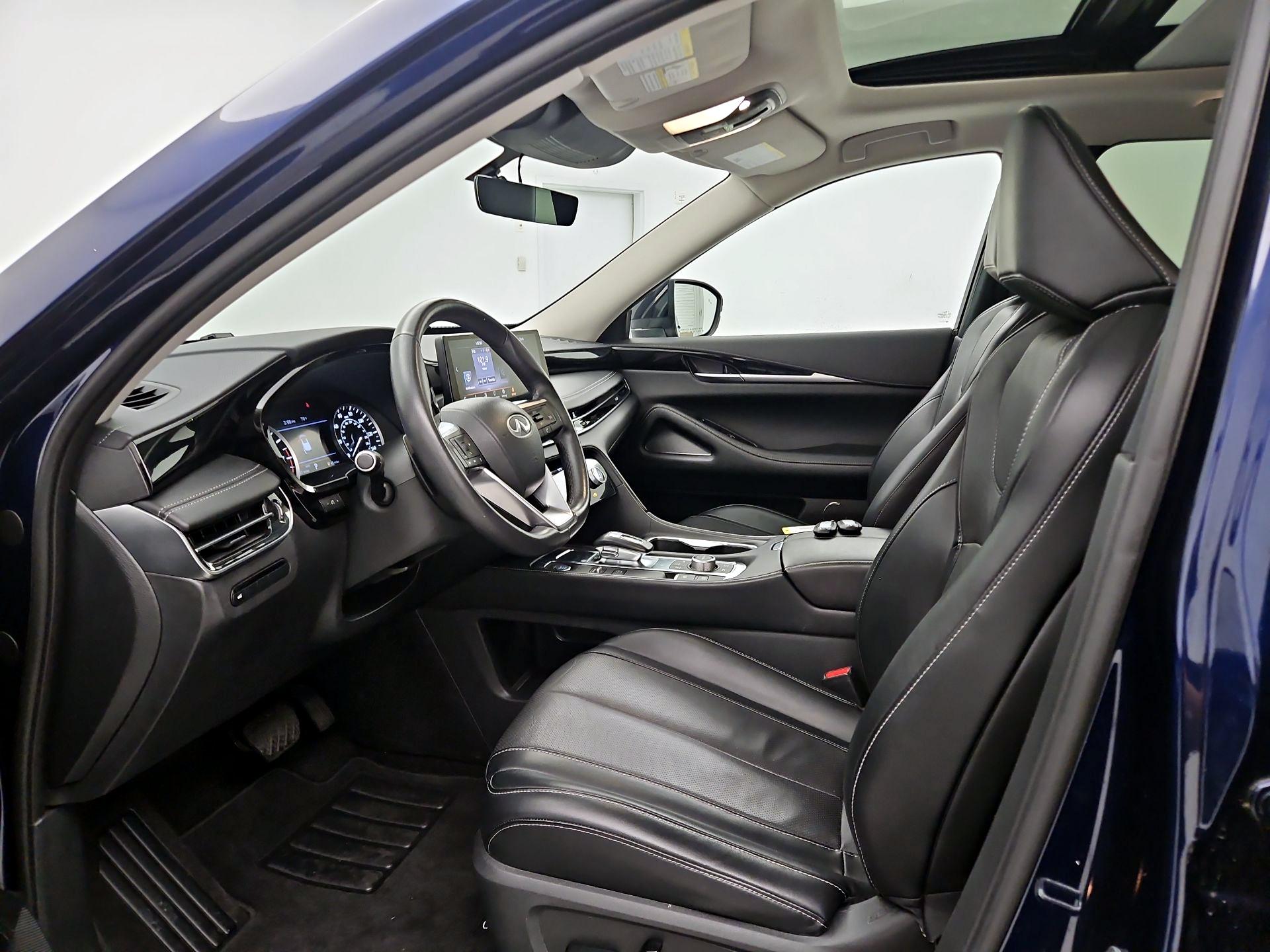 Thumbnail: 2023 INFINITI QX60 - 11