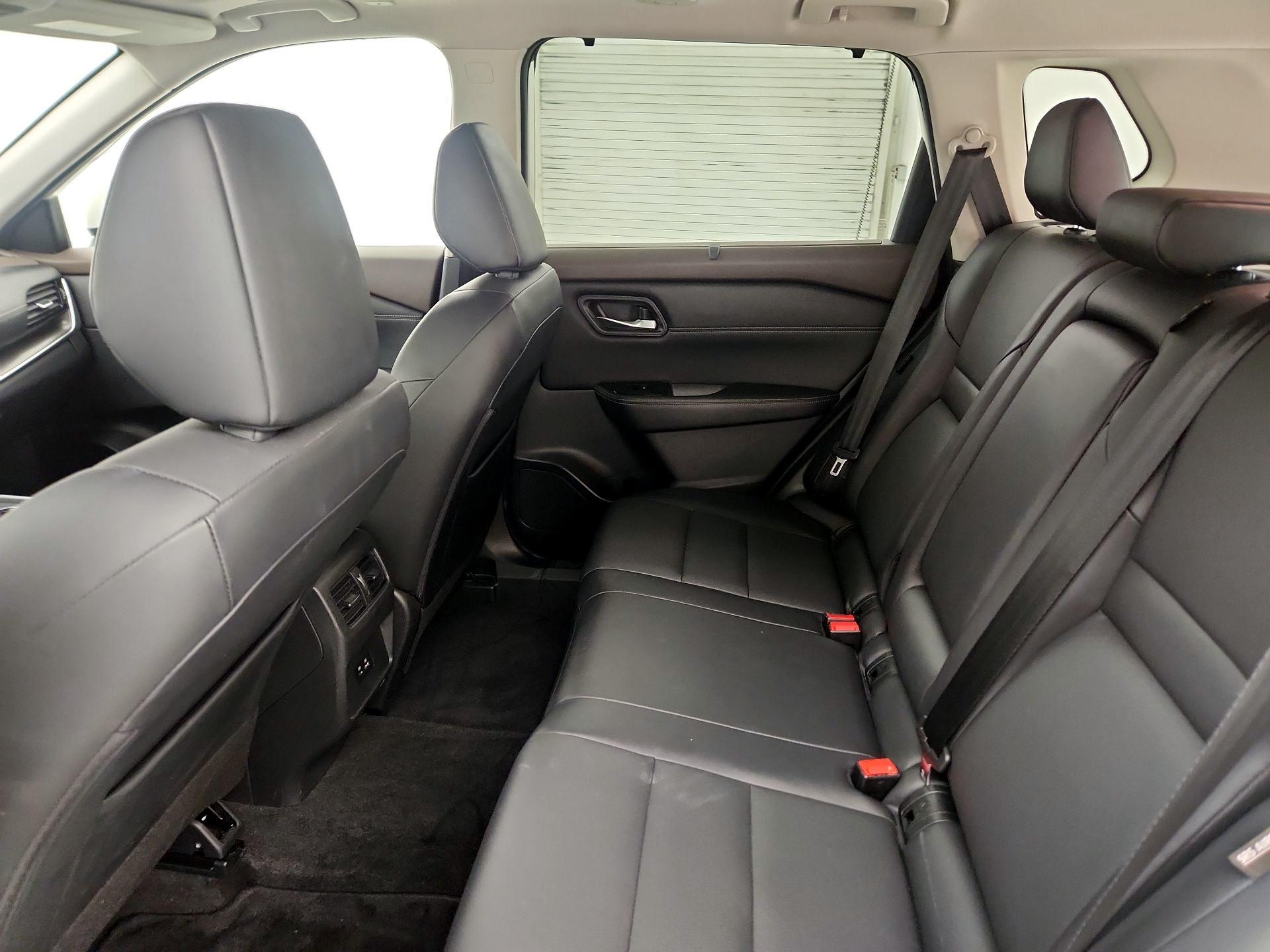 Thumbnail: 2022 Nissan Rogue - 19