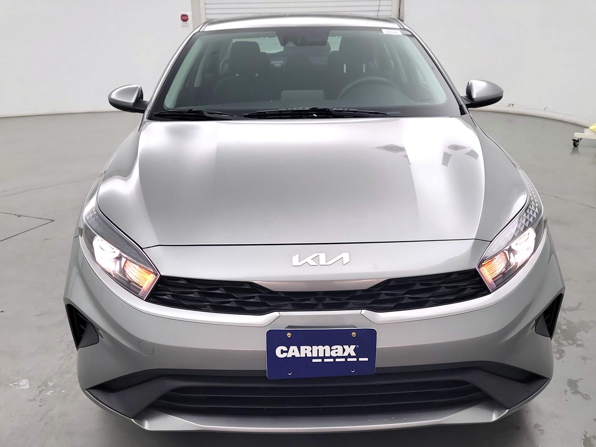 Thumbnail: 2022 Kia Forte - 2