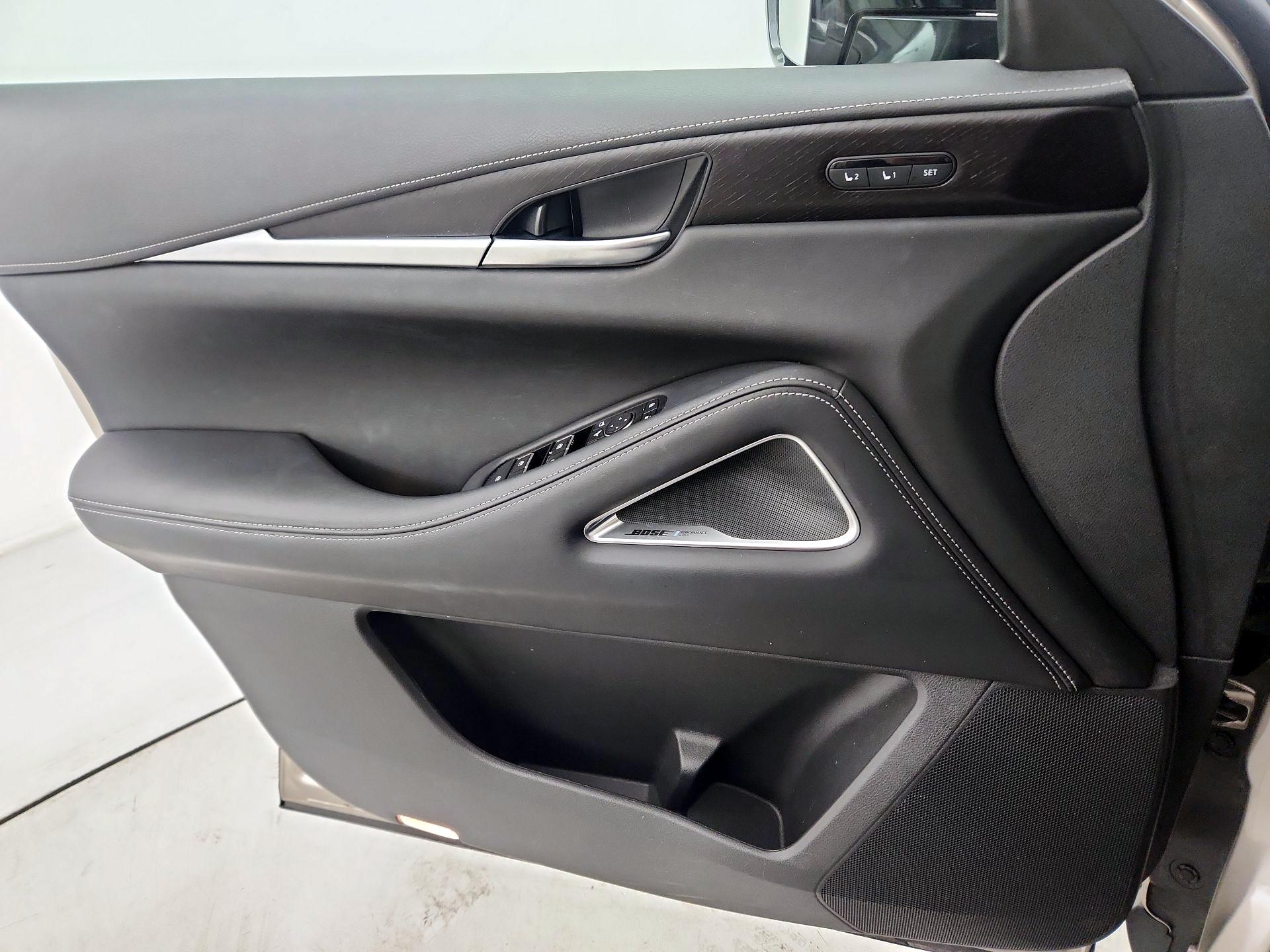 Thumbnail: 2022 INFINITI QX60 - 12