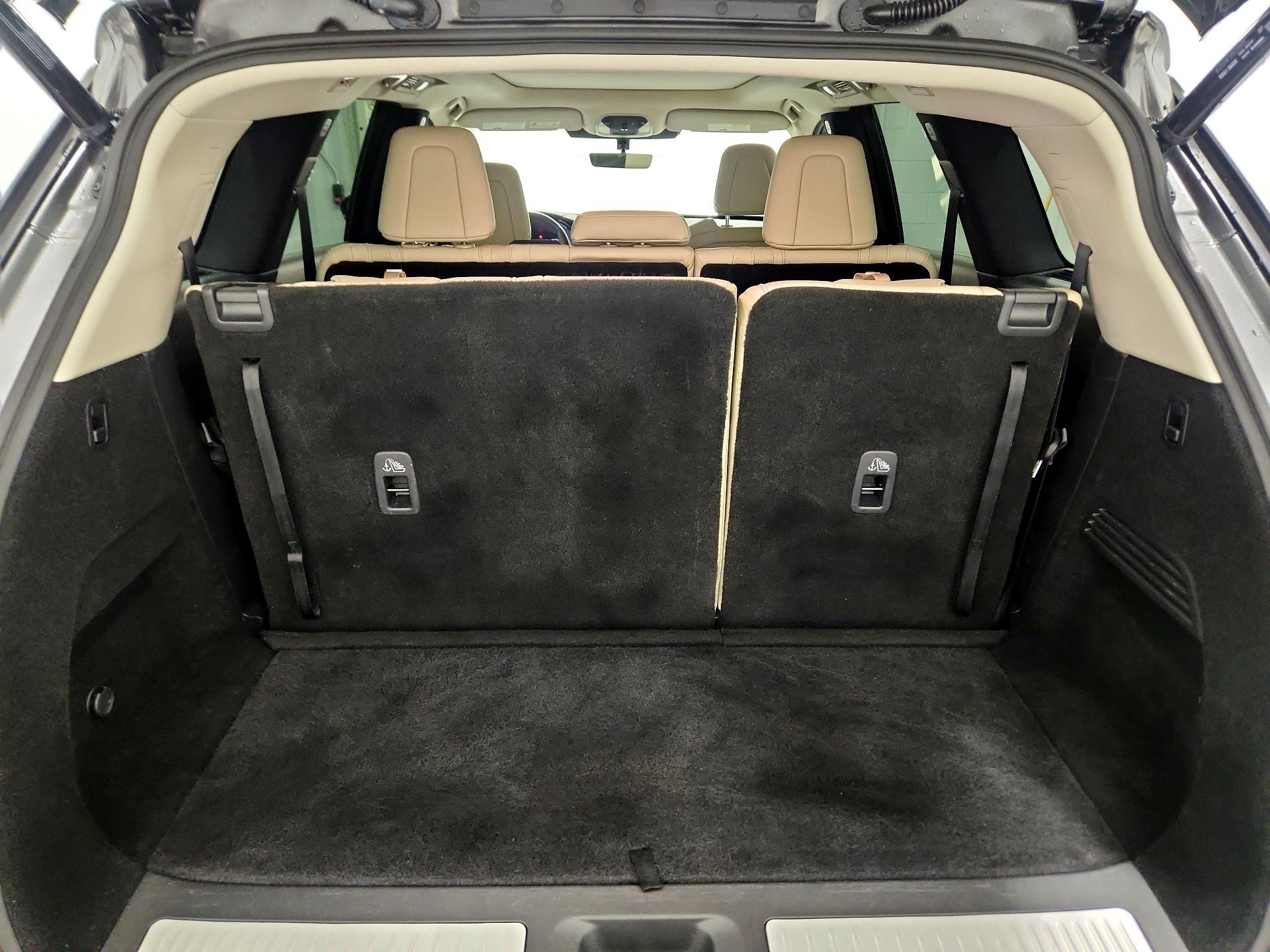 Thumbnail: 2023 INFINITI QX60 - 20