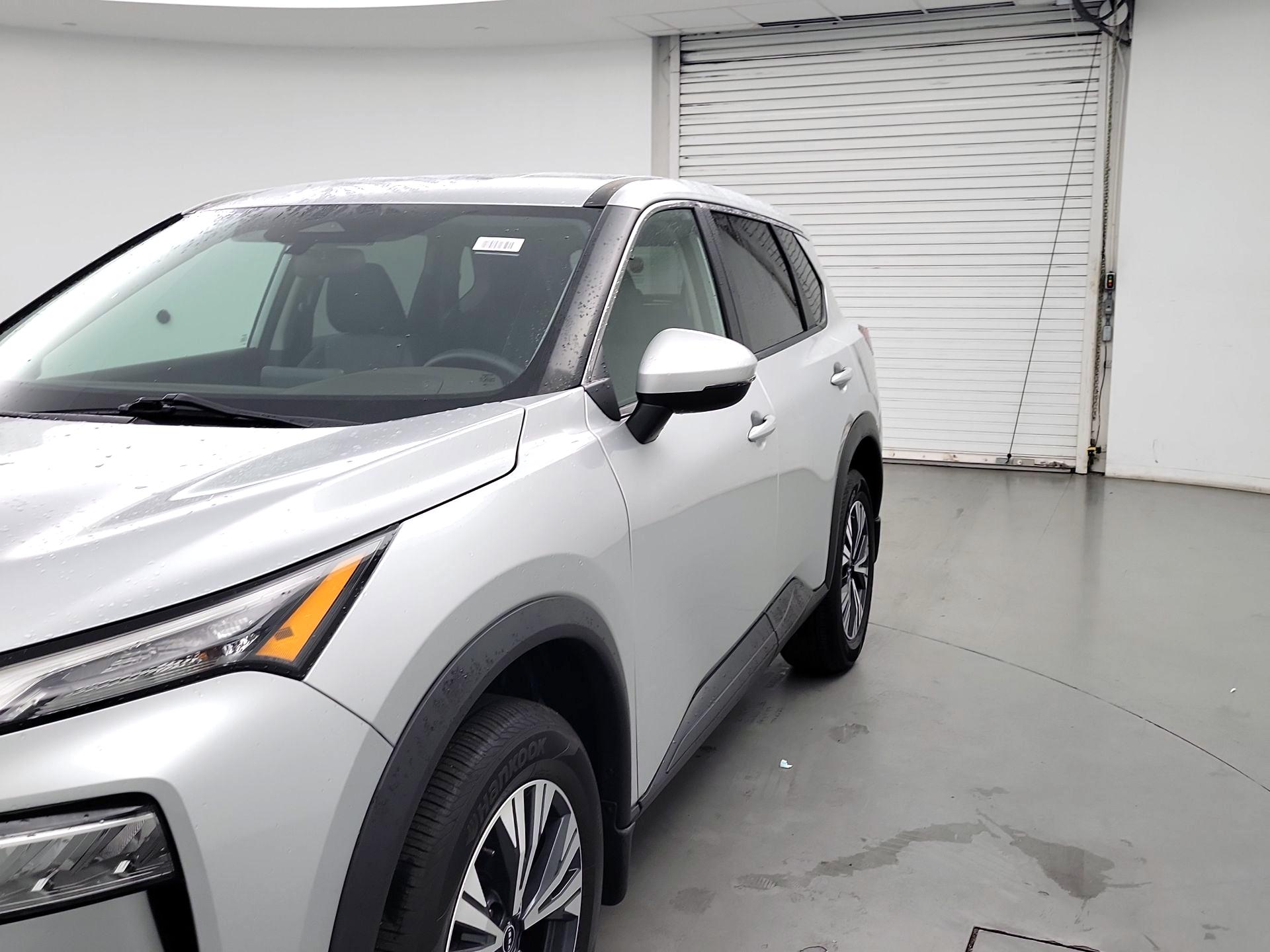 Thumbnail: 2022 Nissan Rogue - 3