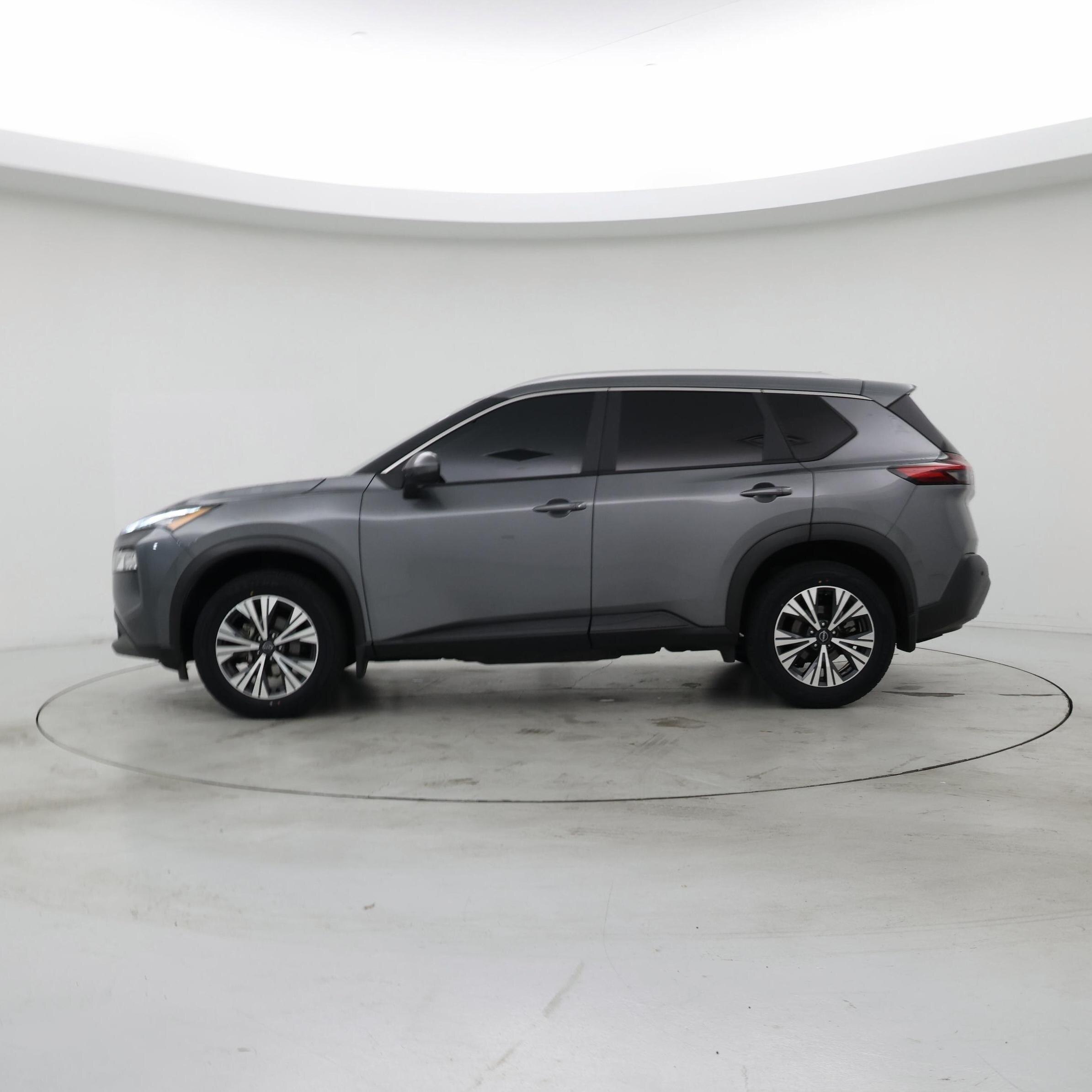 Thumbnail: 2023 Nissan Rogue - 3