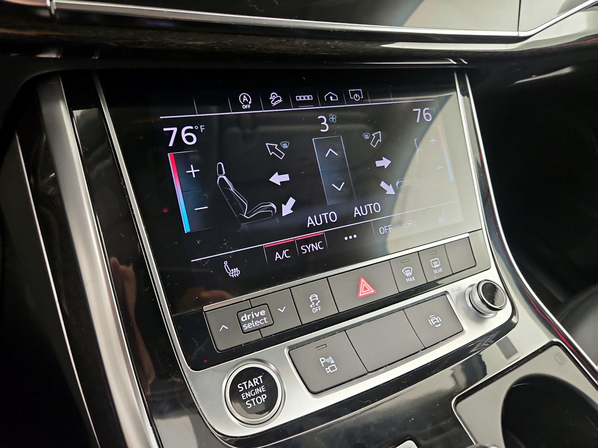 Thumbnail: 2022 Audi Q7 - 16