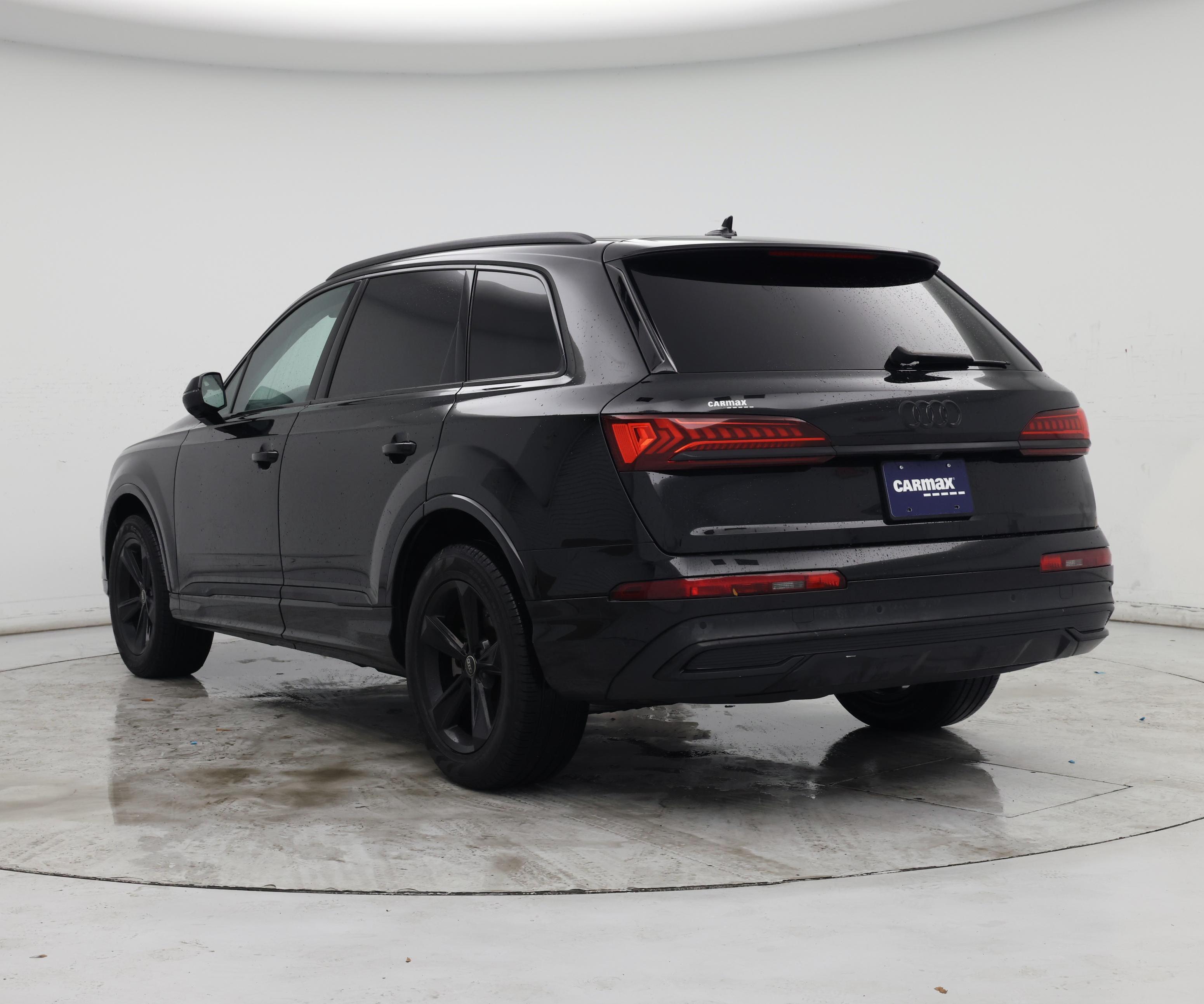 Thumbnail: 2022 Audi Q7 - 2