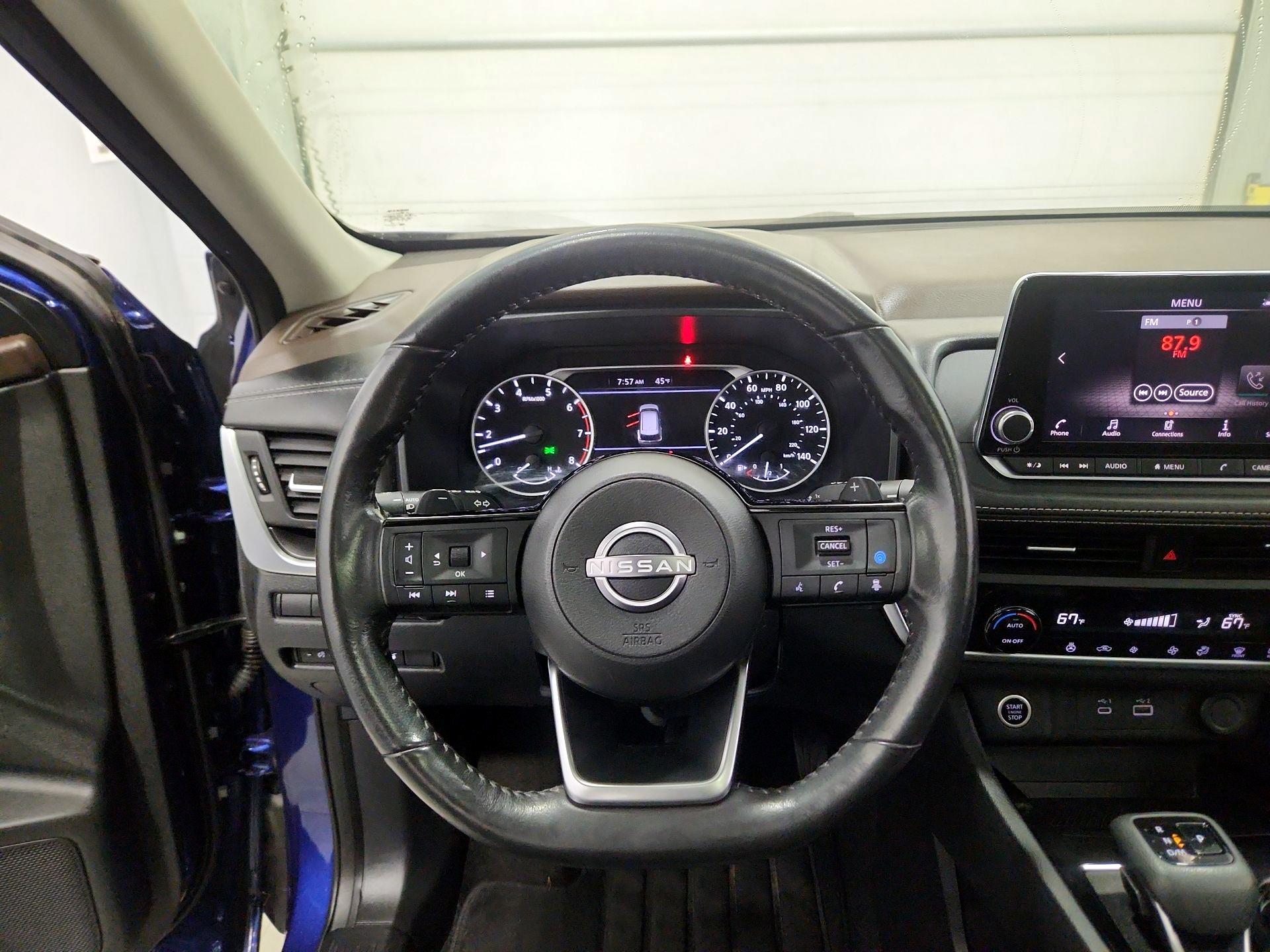 Thumbnail: 2023 Nissan Rogue - 10