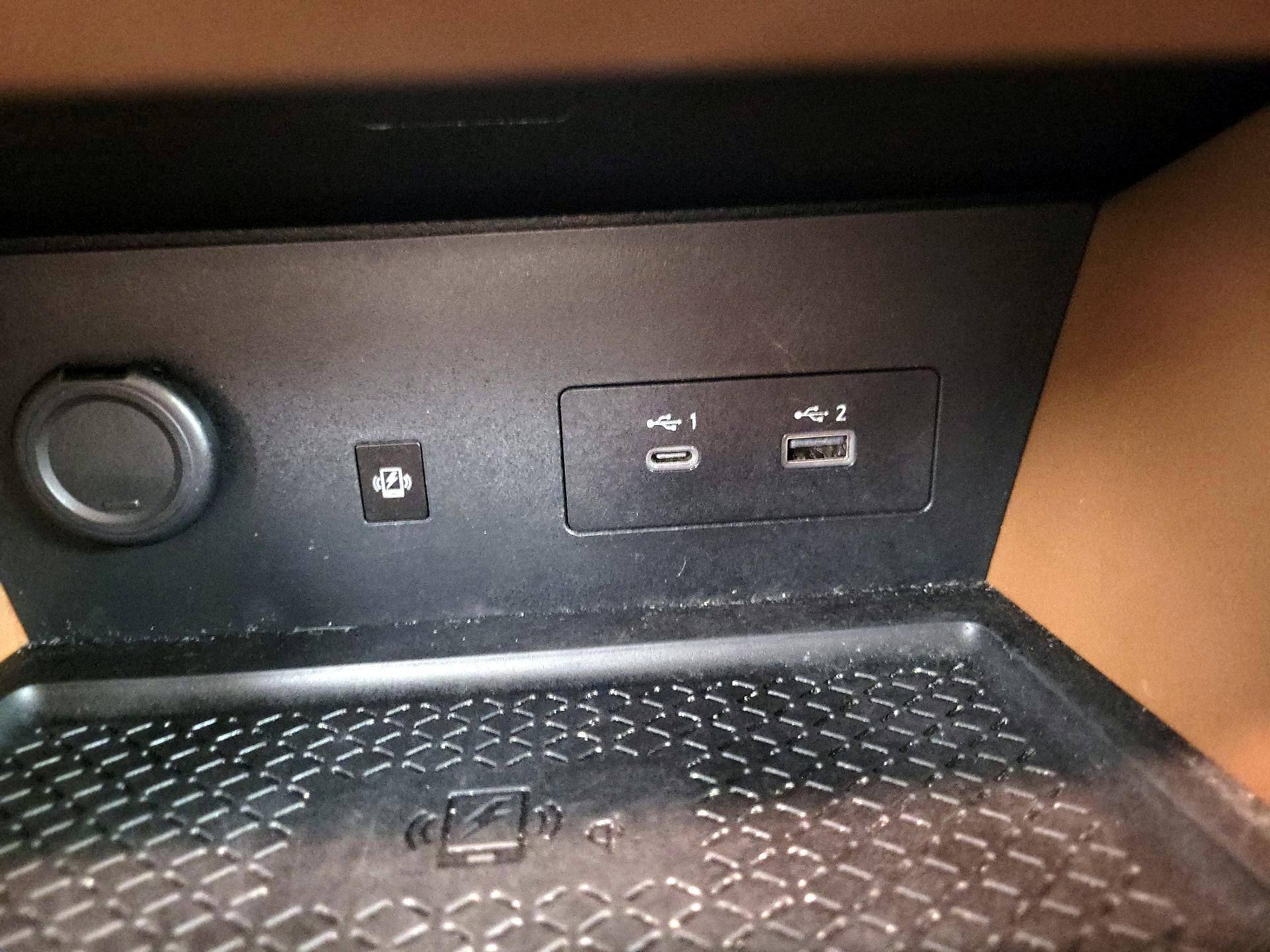 Thumbnail: 2023 Nissan Pathfinder - 16