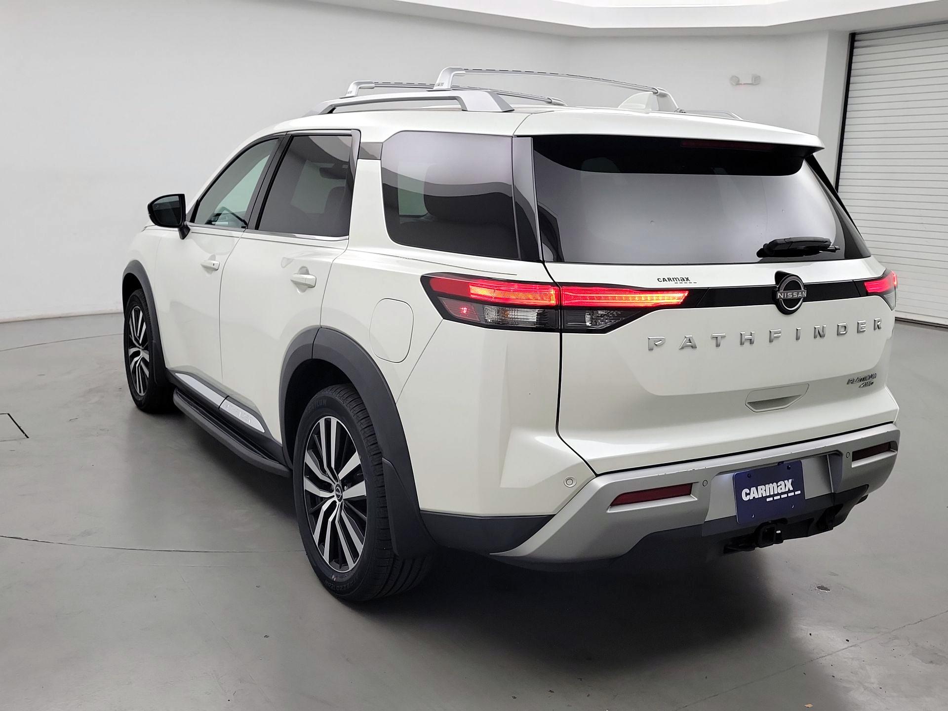 Thumbnail: 2023 Nissan Pathfinder - 7