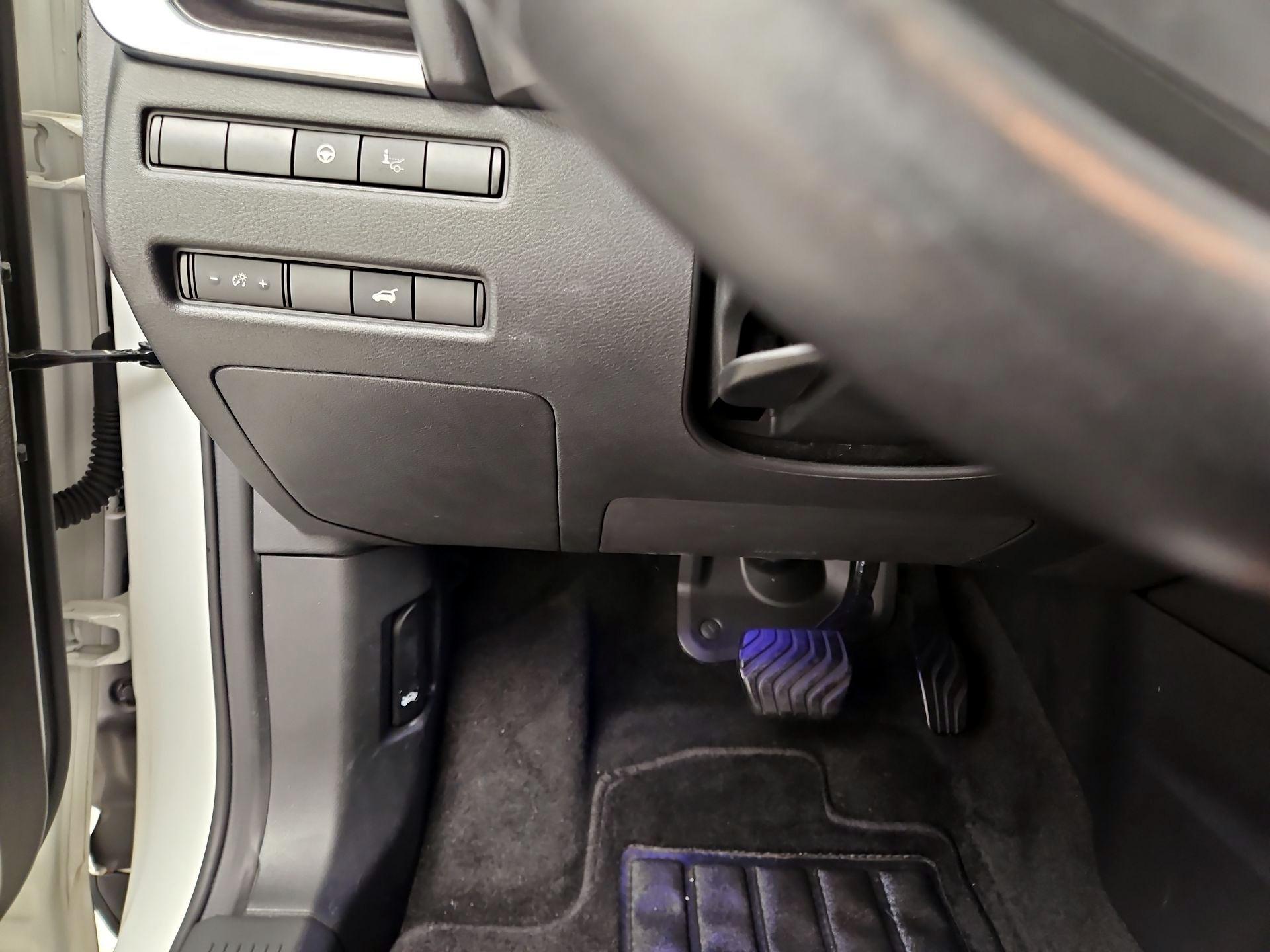 Thumbnail: 2023 Nissan Rogue - 13